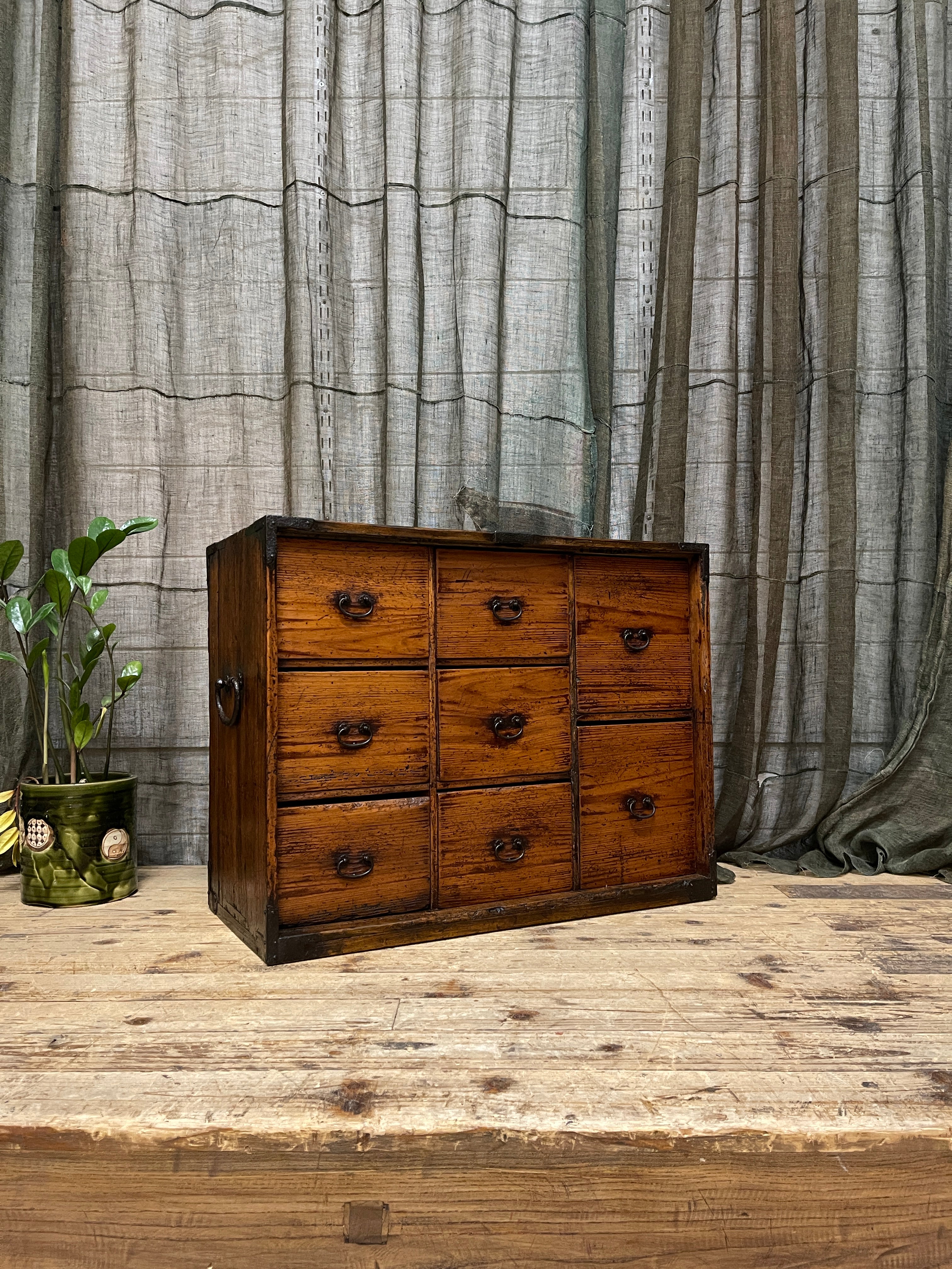Japanese Merchant’s Chest of Drawers – Cypress | Meiji