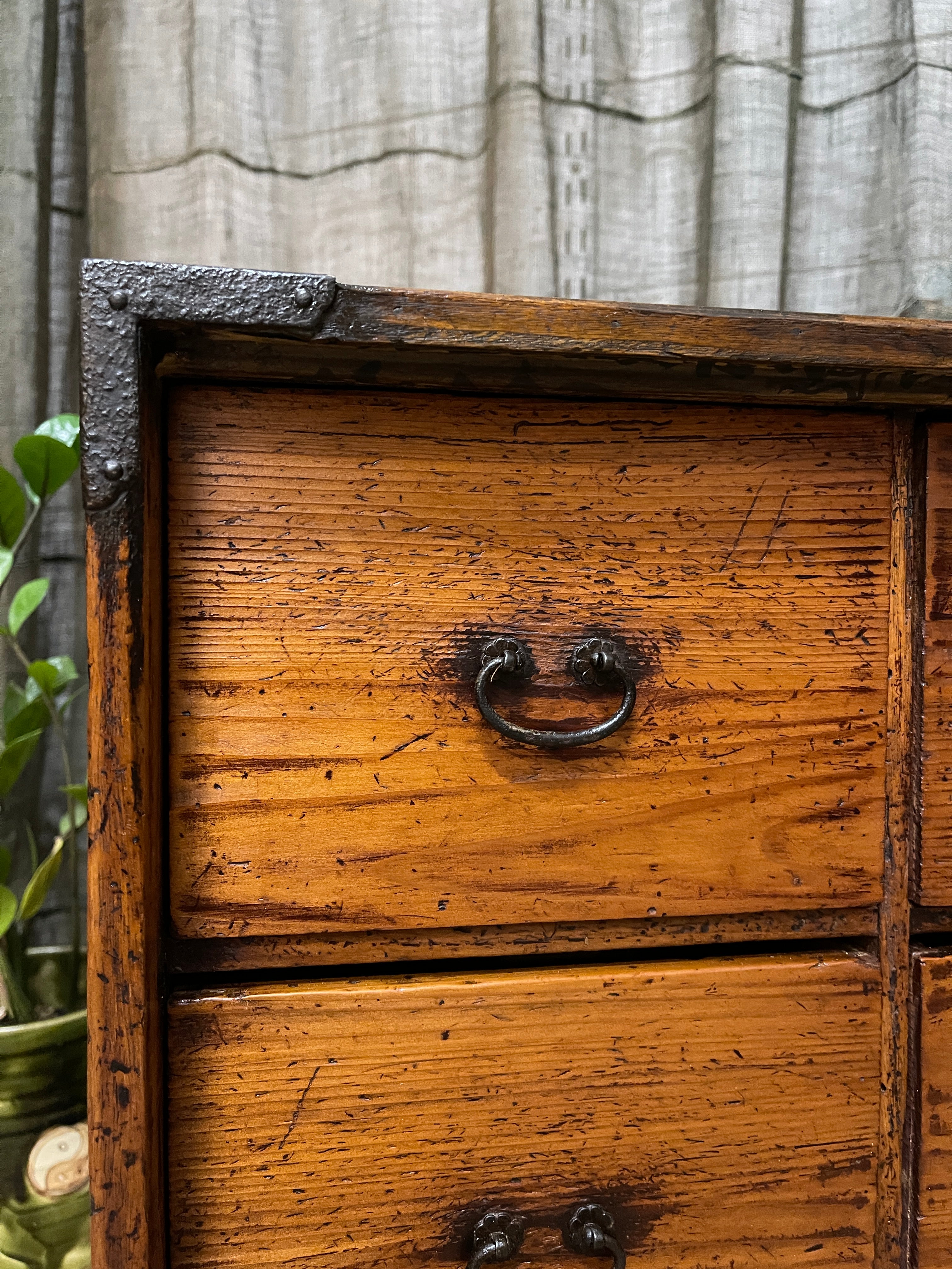 Japanese Merchant’s Chest of Drawers – Cypress | Meiji