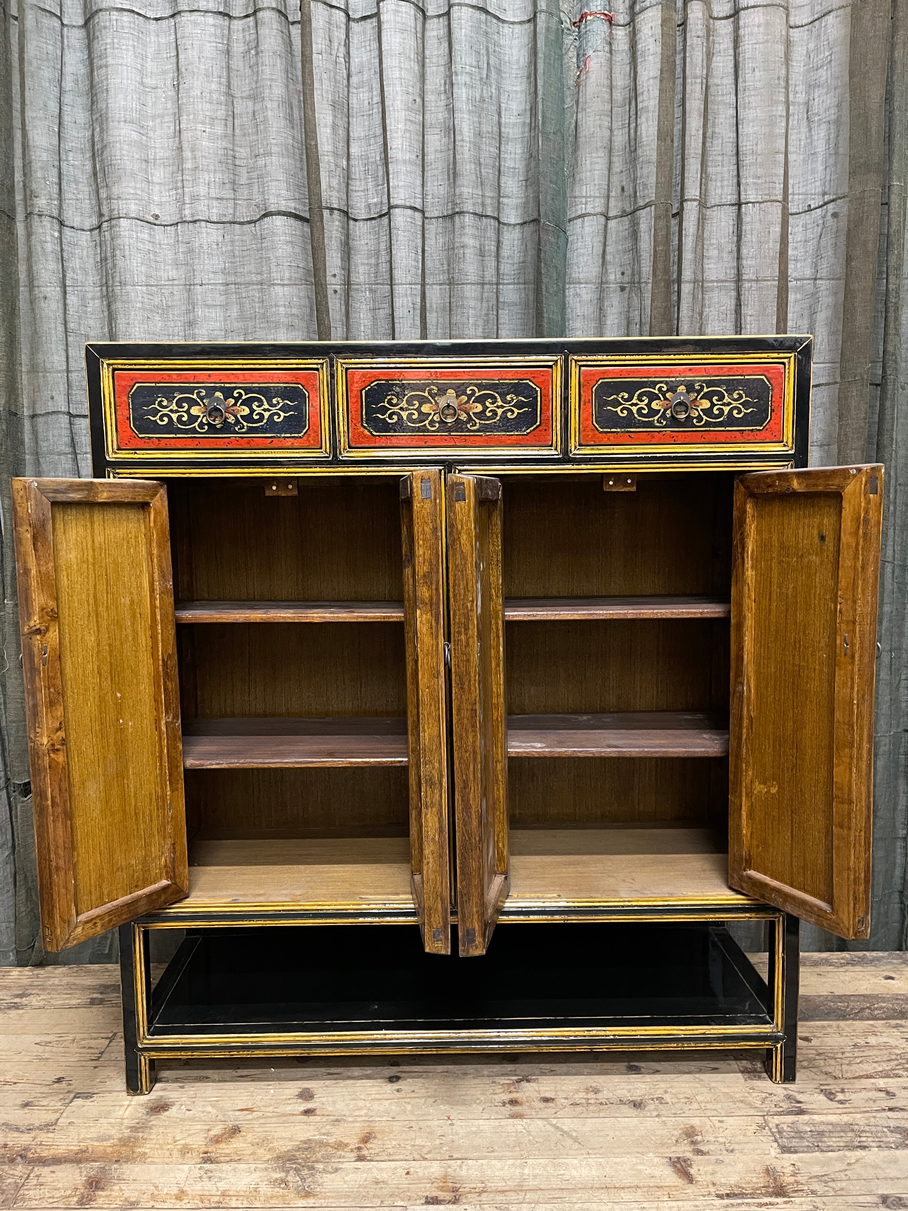 Chinese Black Lacquered Shoe Cabinet