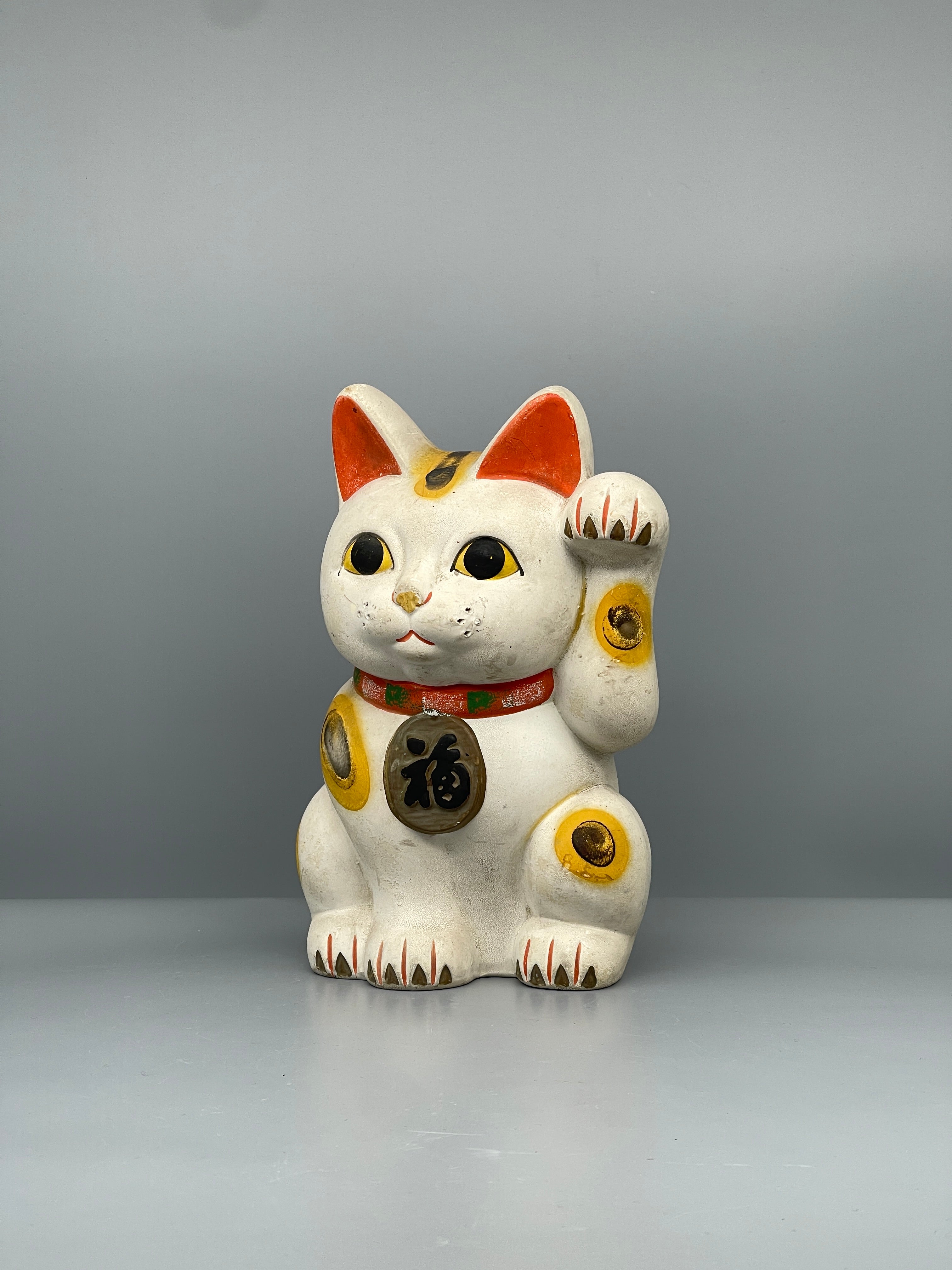 Vintage Japanese Ceramic Maneki Neko Money Box
