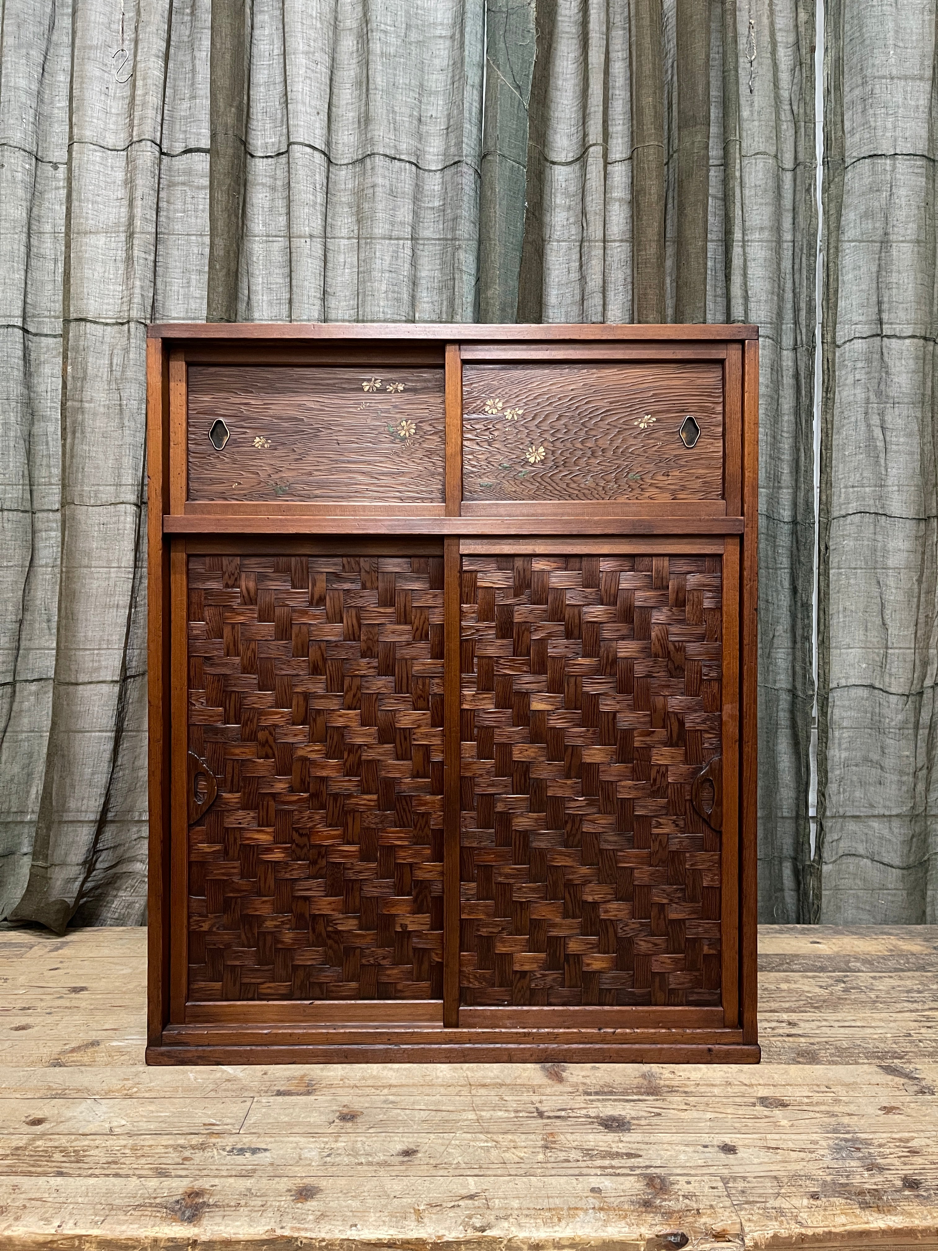Cha Dansu, Japanese Tea Cabinet - Cedar | Meiji