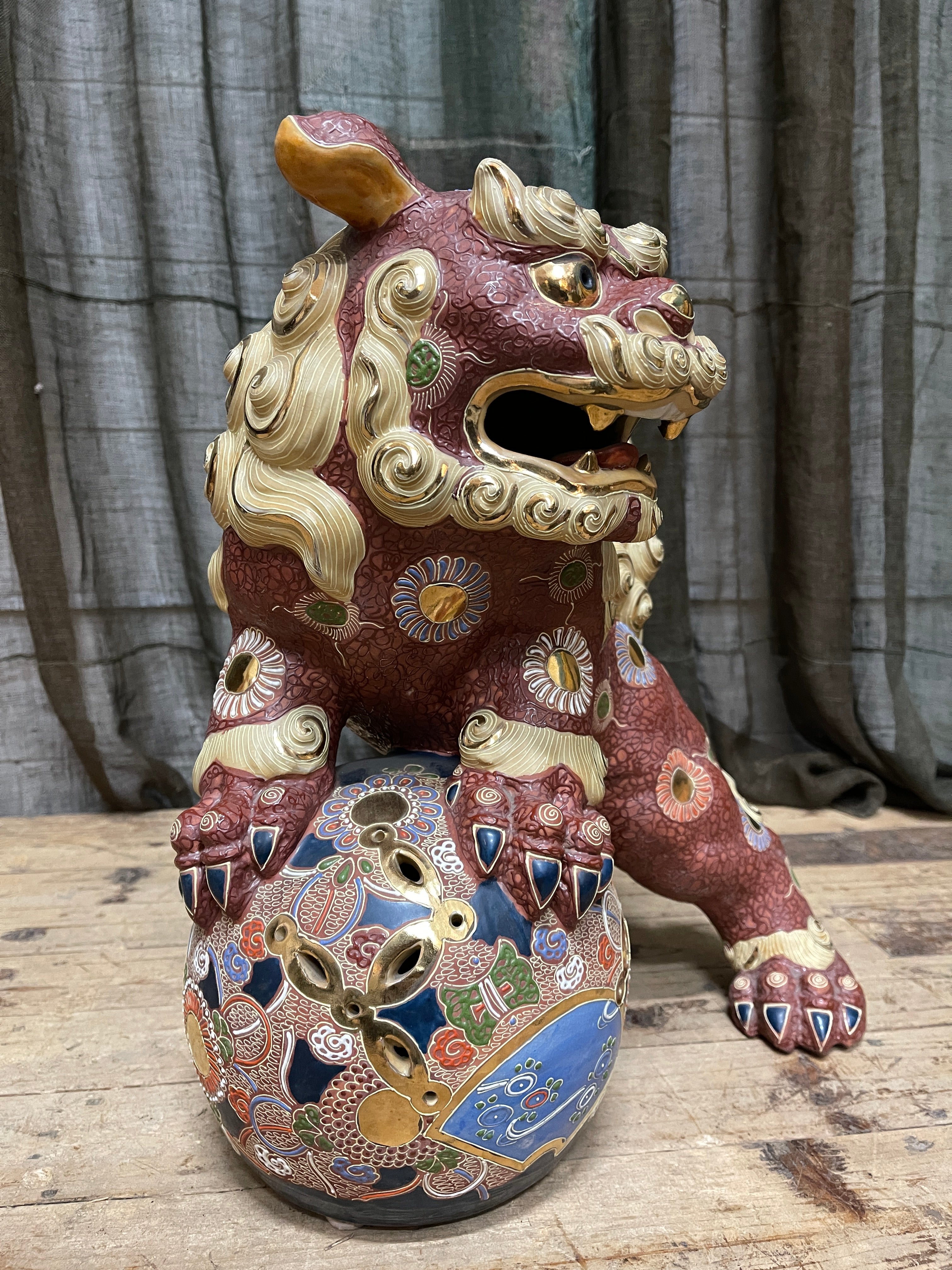 Vintage Japanese Kutani Porcelain Shi-Shi | c.1970