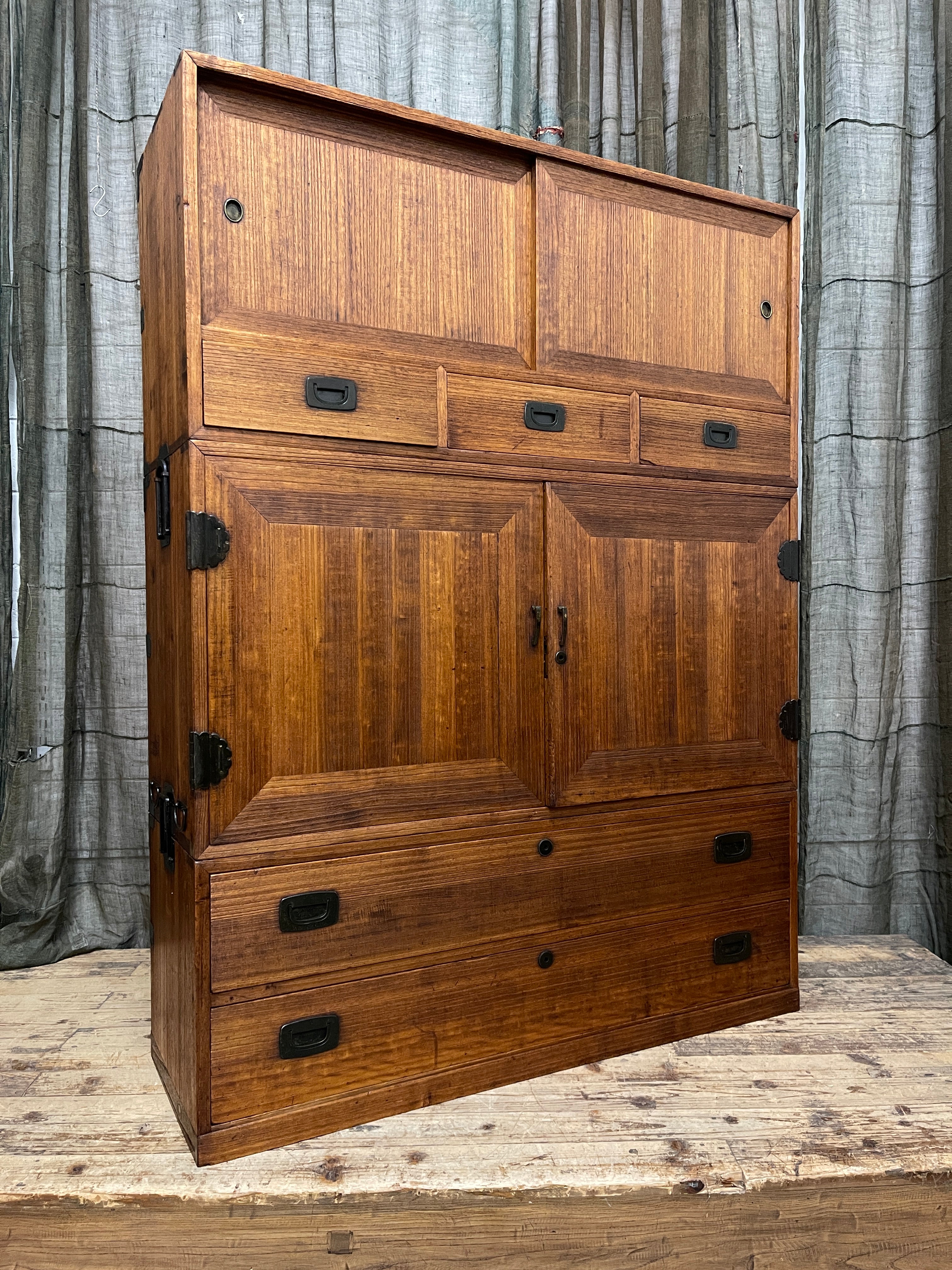 Japanese Three-Piece Kimono Chest of Drawers - Paulownia | Showa
