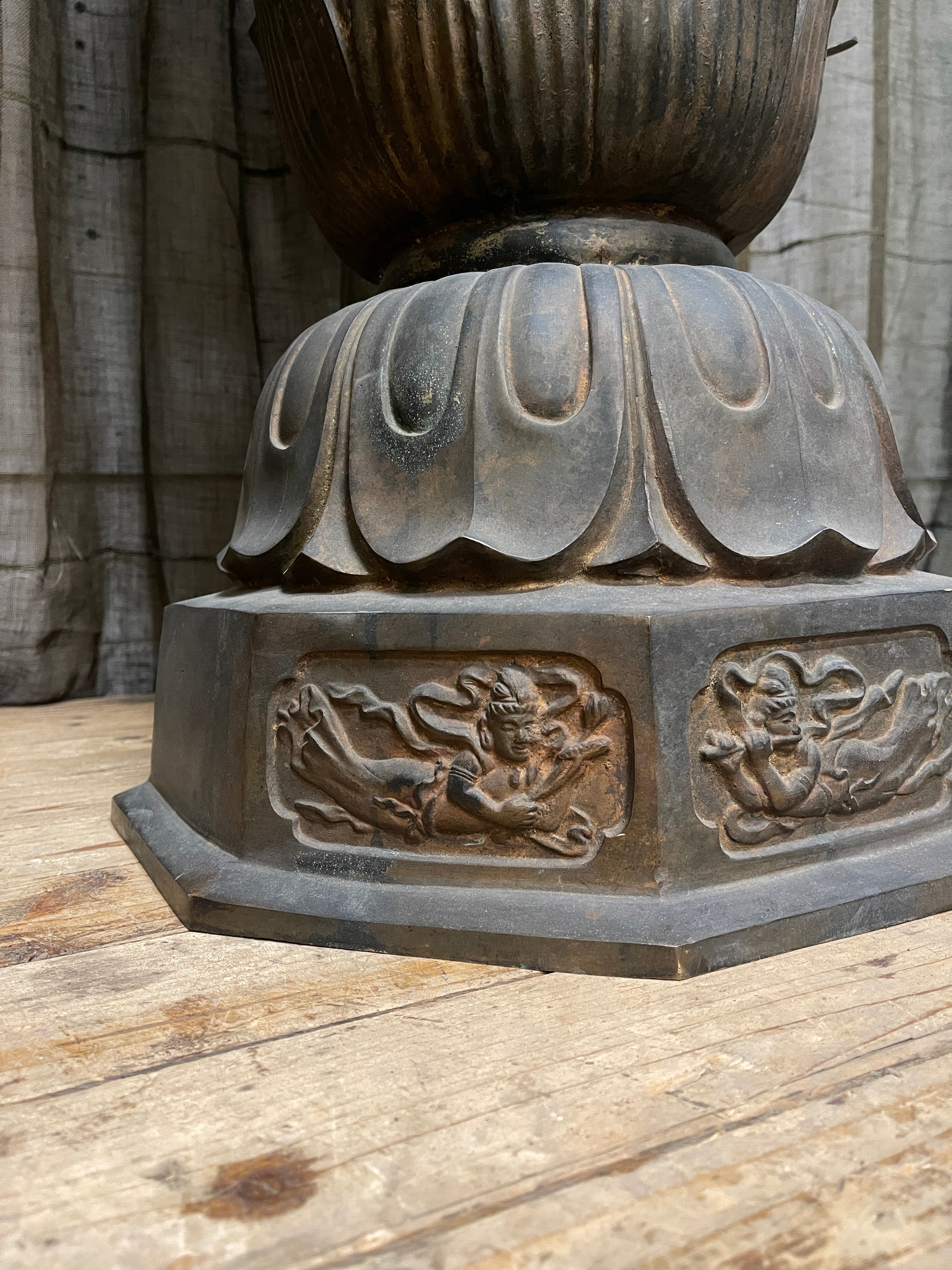 Vintage Japanese Kannon-Bosatsu Statue - Bronze | Mid-Century