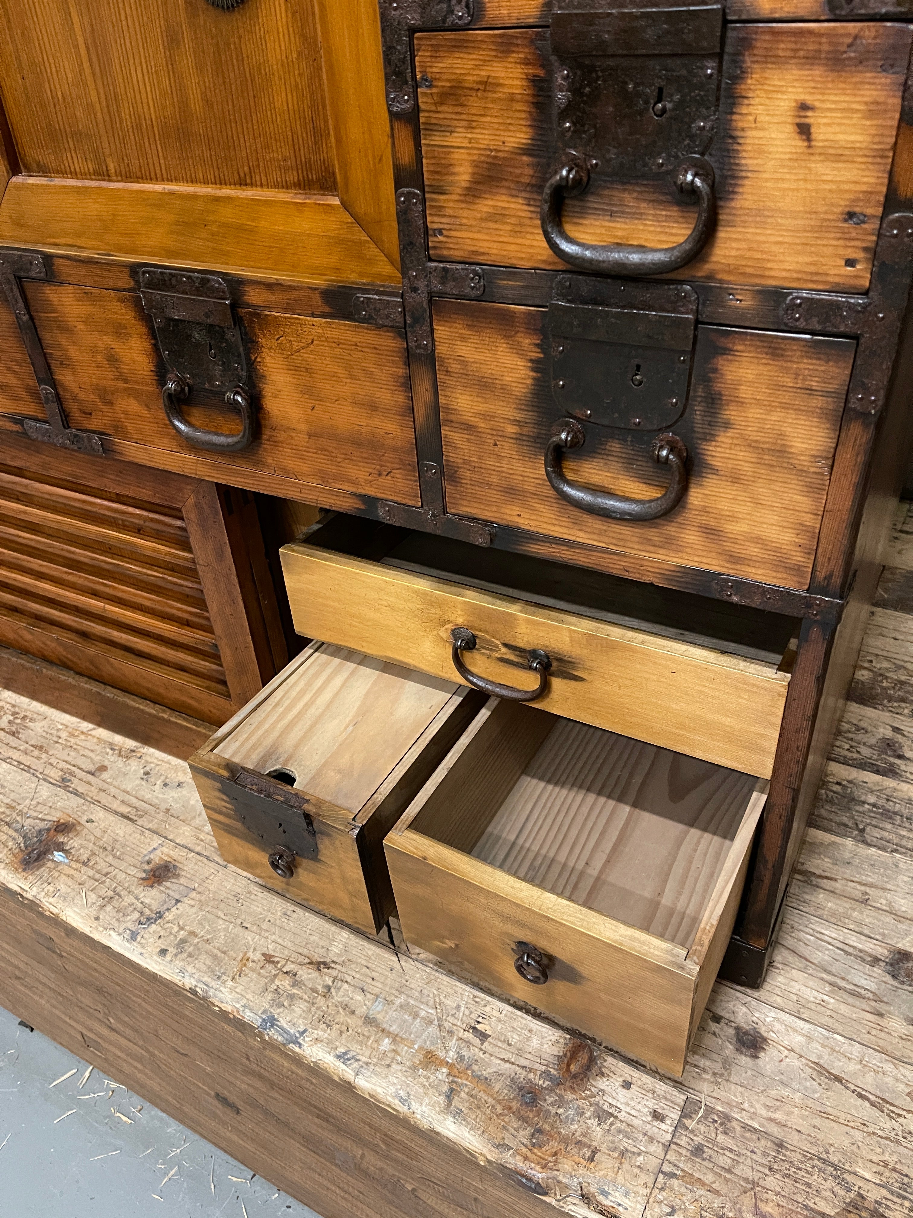 Japanese Choba Dansu, Merchant’s Chest From Osaka – Cedar & Cypress | Meiji