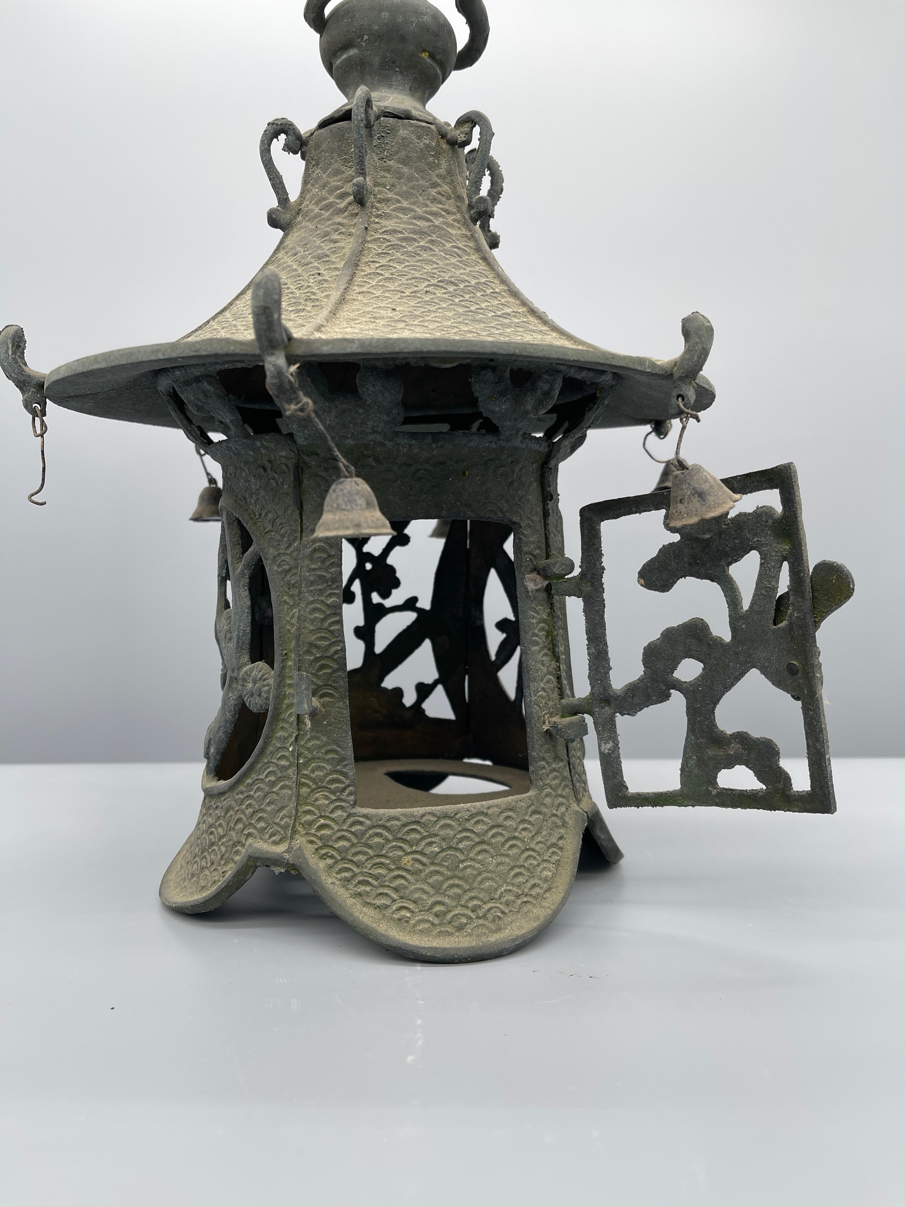 Japanese Cast Iron Garden Lantern - Toro | Meiji