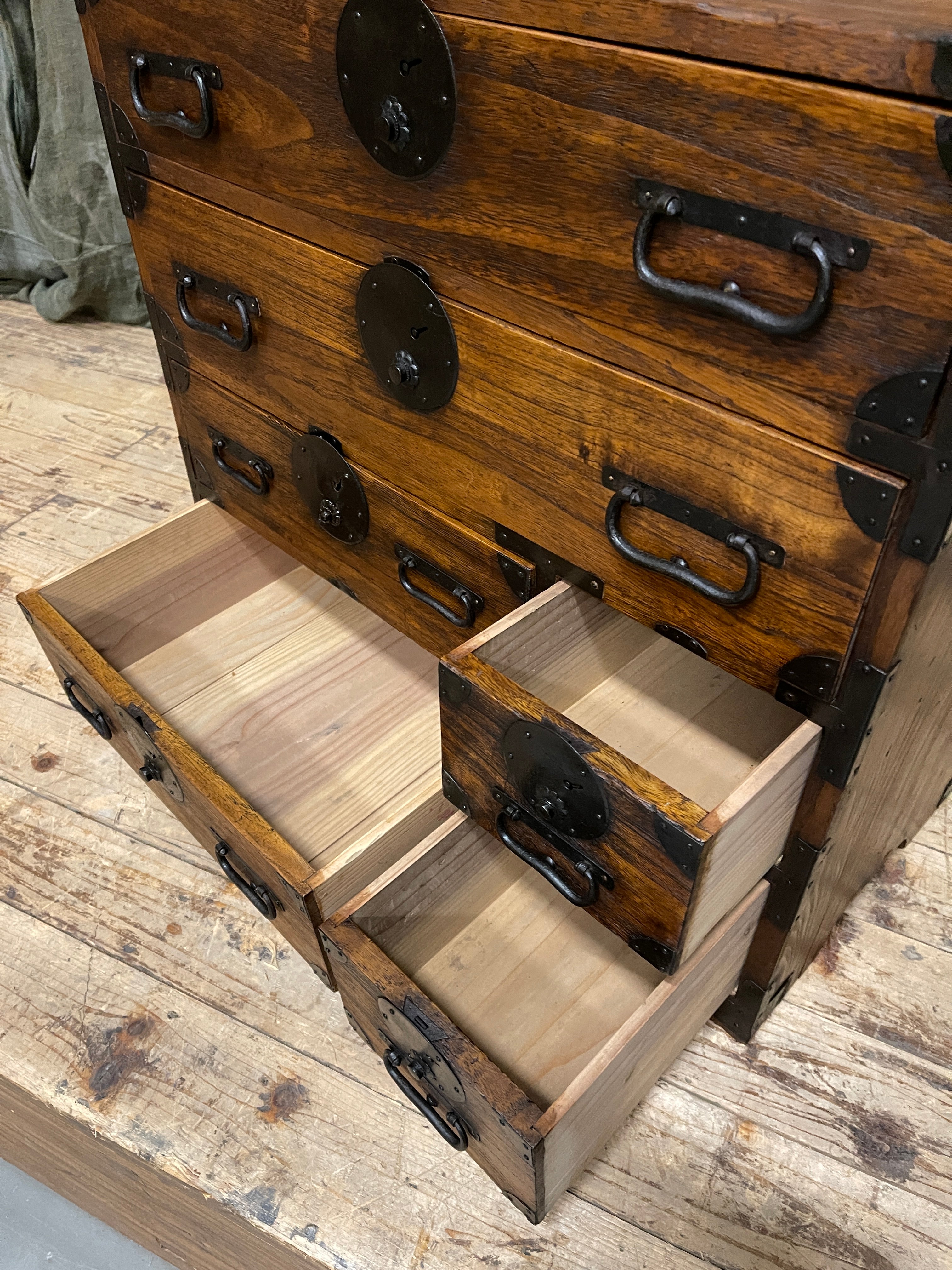Ko Dansu, Japanese Side Cabinet - Paulownia | Meiji