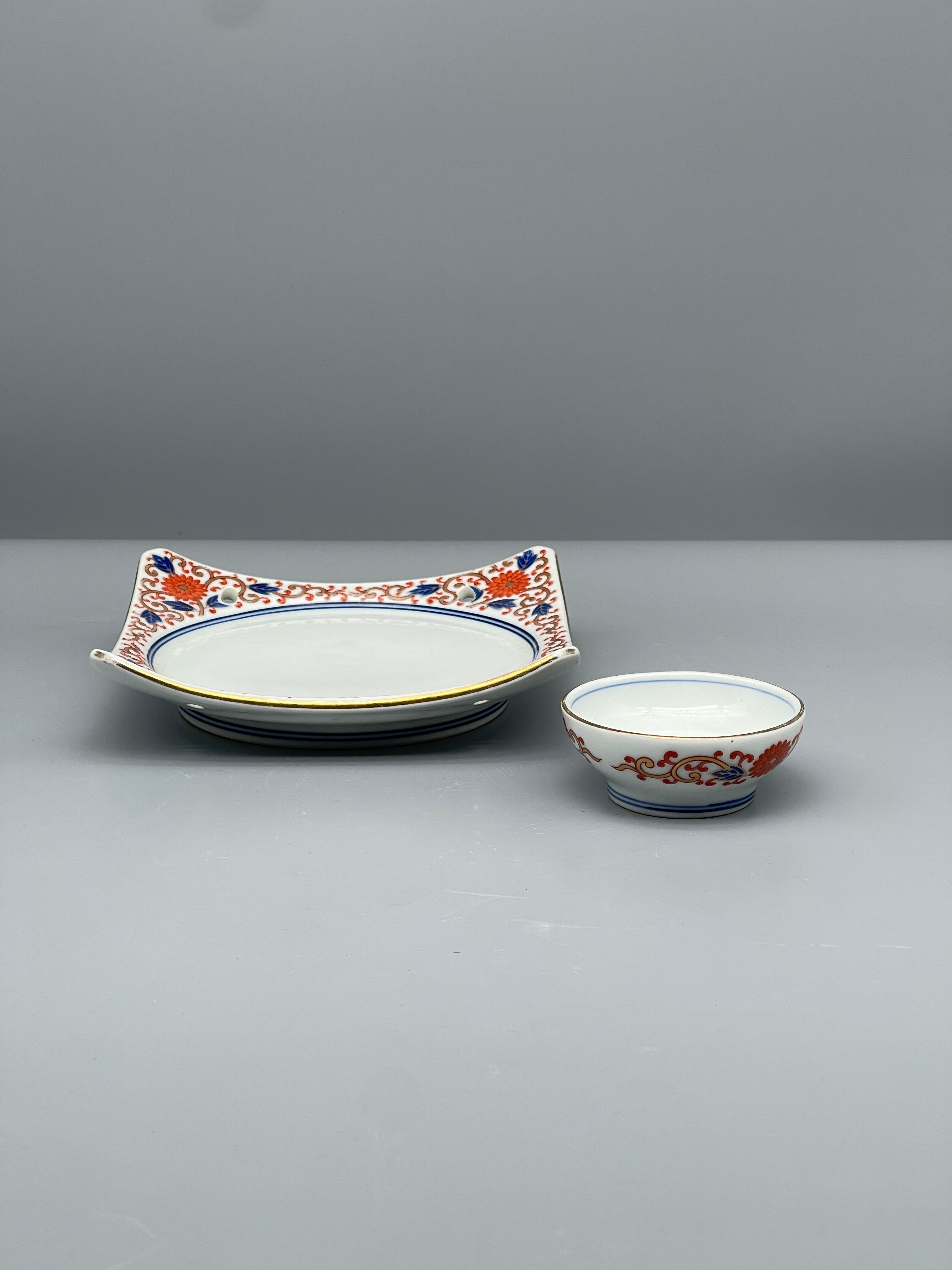 Japanese Two Piece Tableware Set, Floral Motif