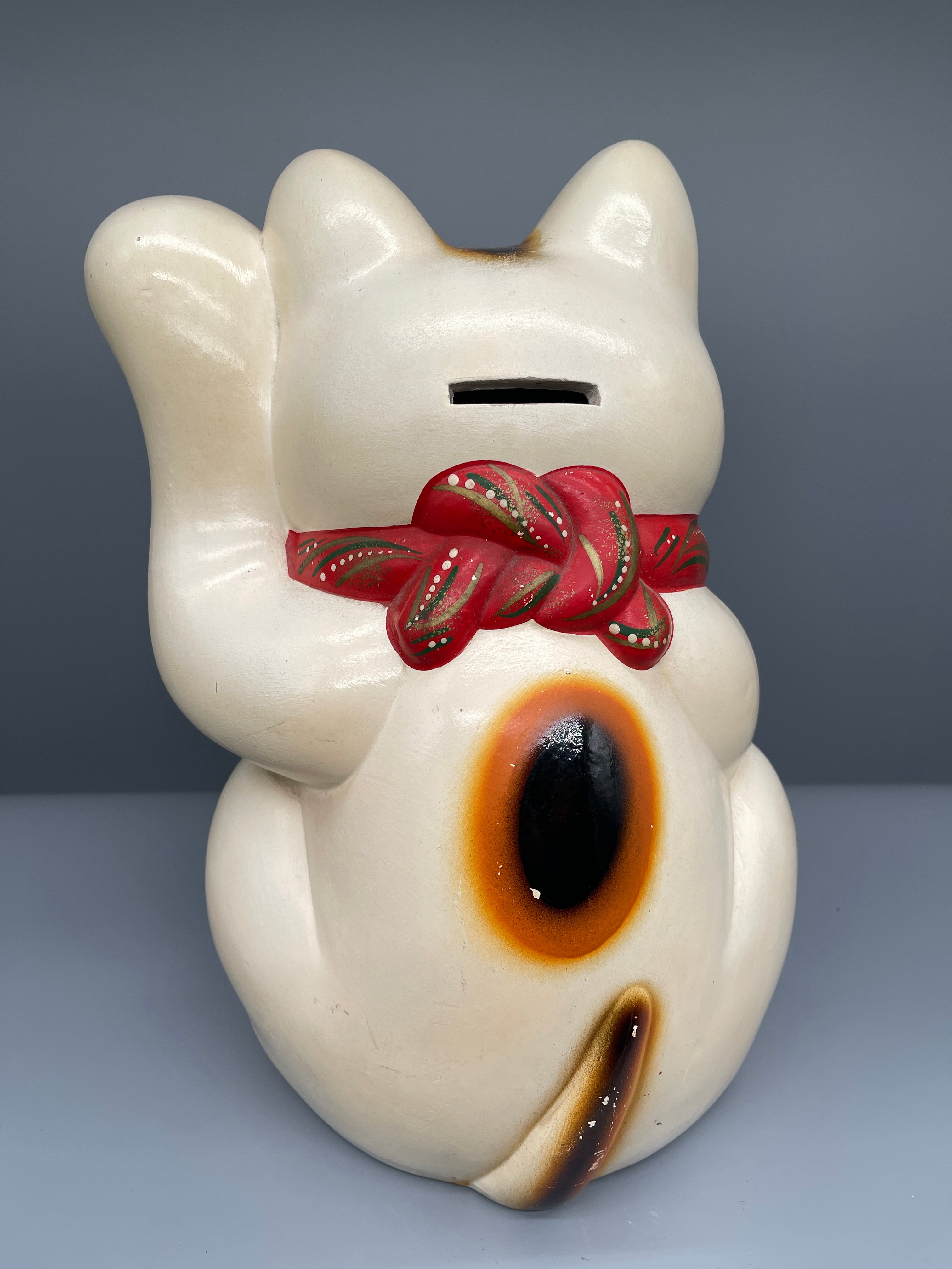Vintage Japanese White Ceramic Maneki Neko | c.1970