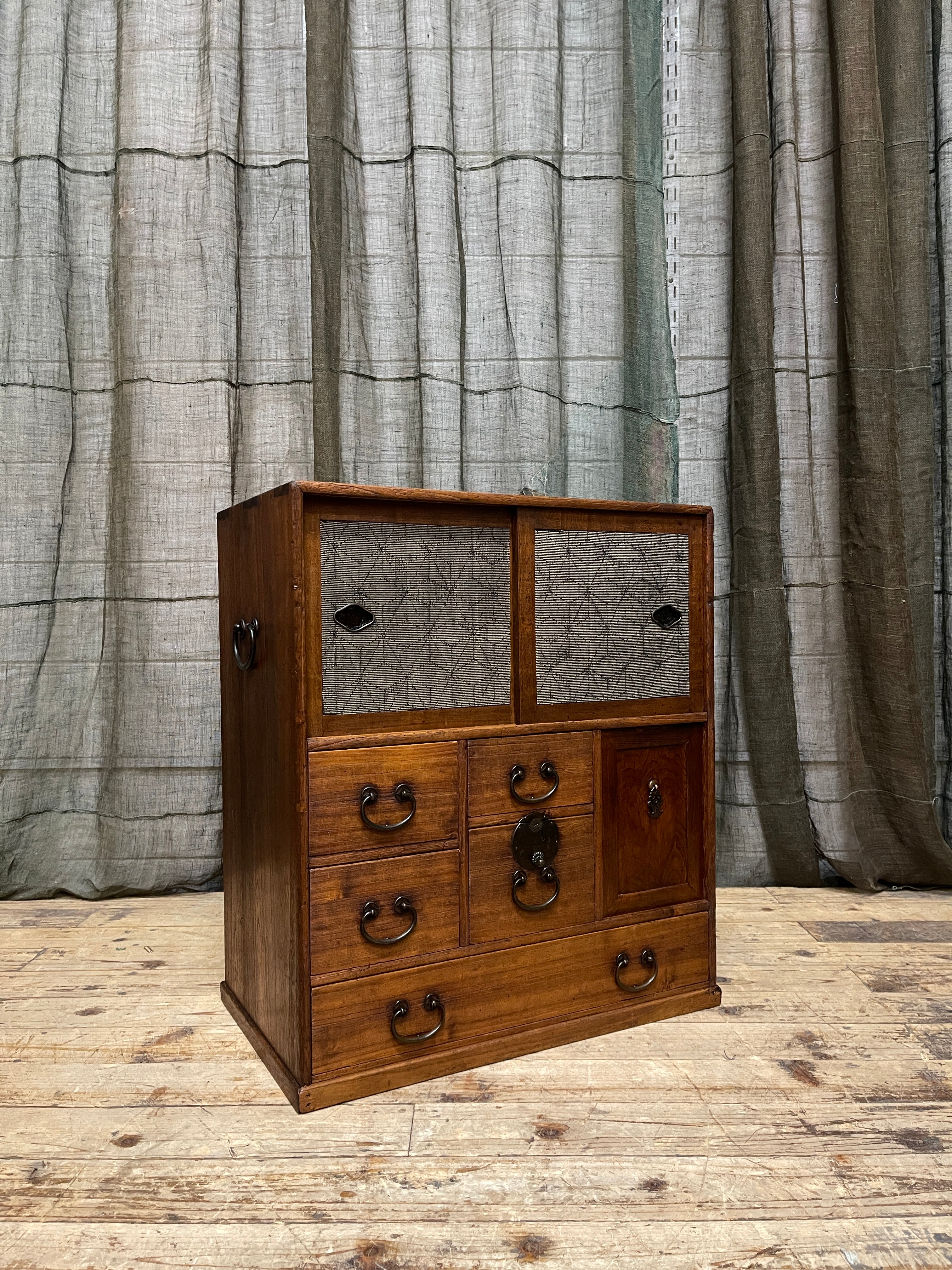 Ko Dansu, Japanese Side Cabinet - Paulownia| Taisho