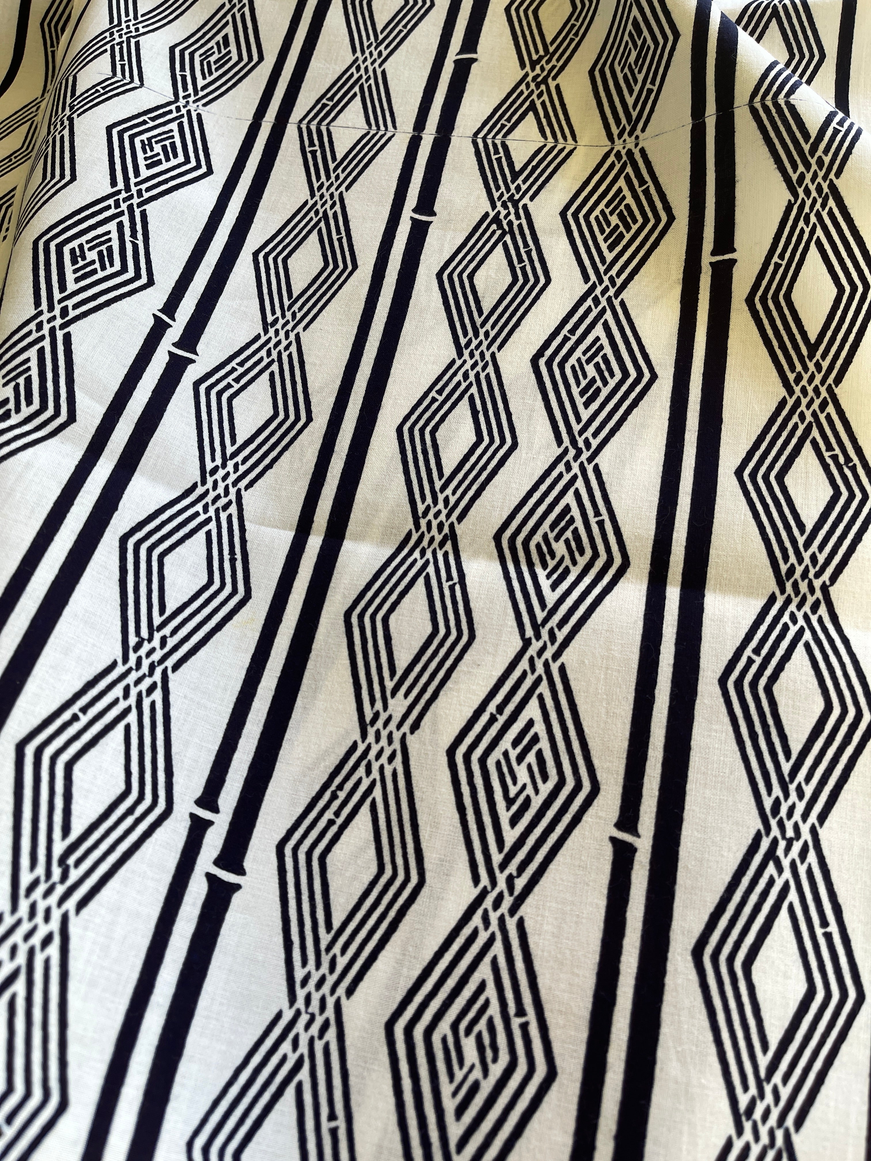 Japanese Yukata Cotton Fabric, white & Dark Navy