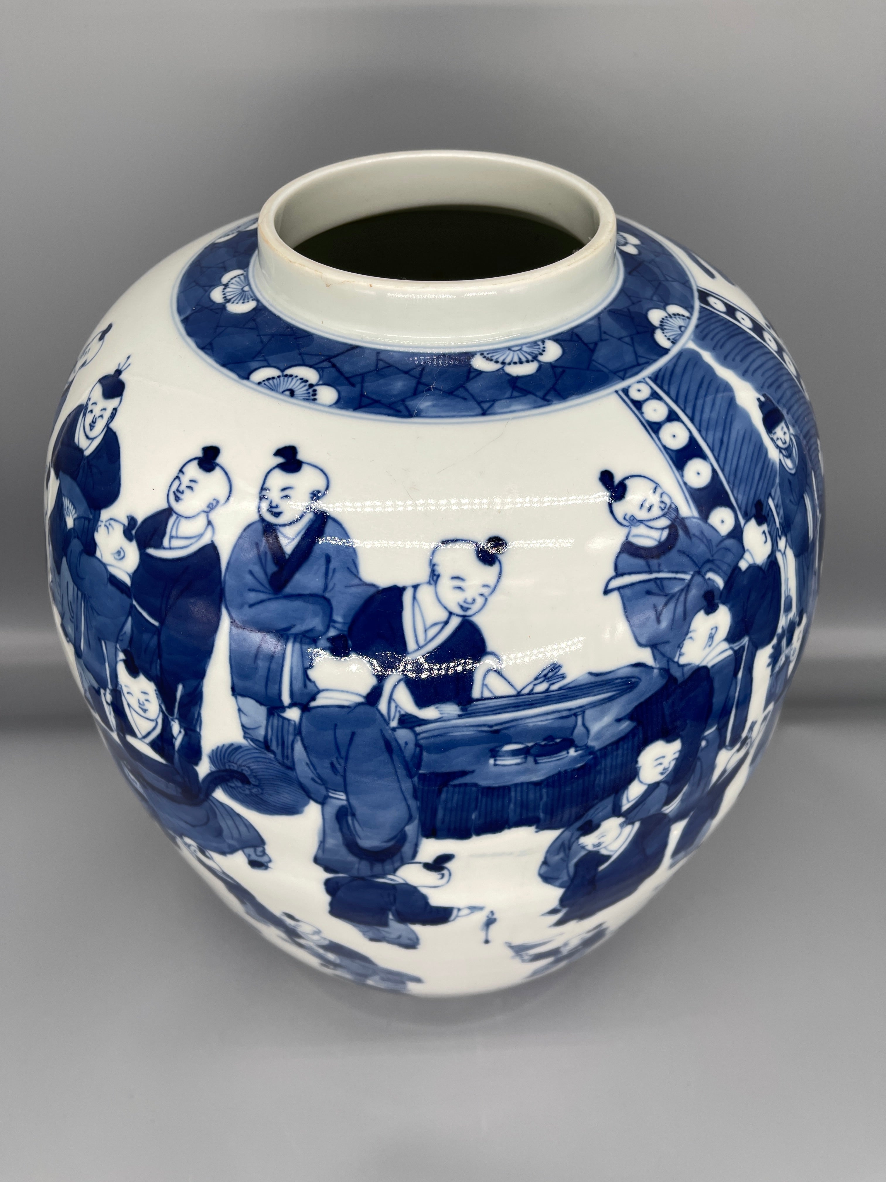 Chinese Porcelain Blue & White Jar