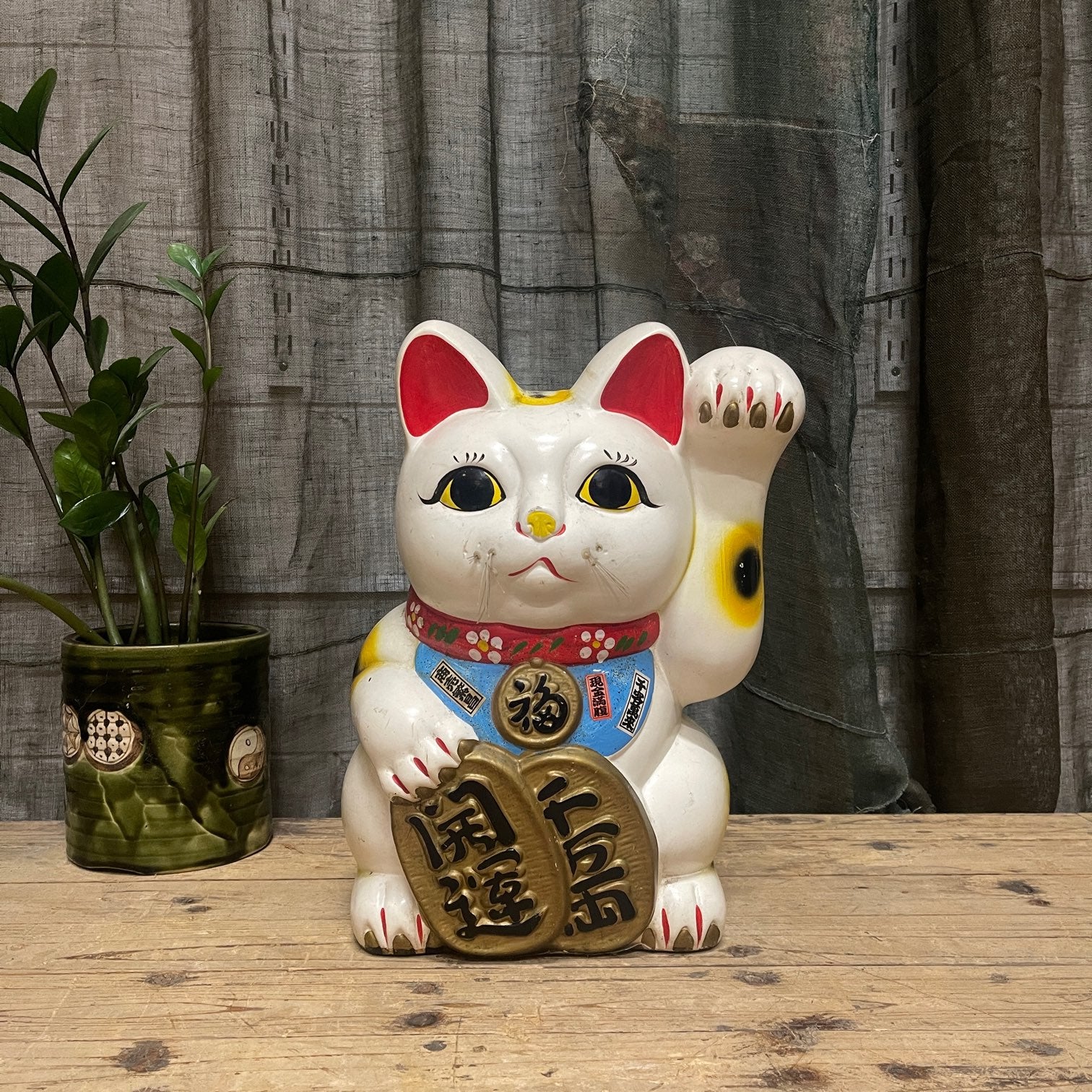 Vintage Japanese Mid 1900's Maneki-Neko