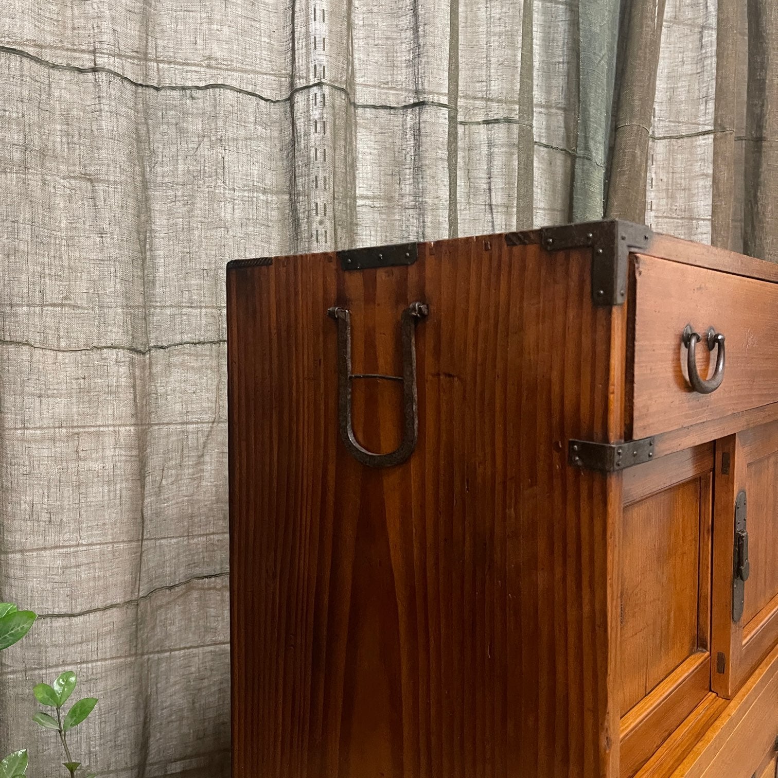 Japanese Choba Dansu, Osaka Style Merchant’s Chest – Cedar & Cypress | Meiji c.1890