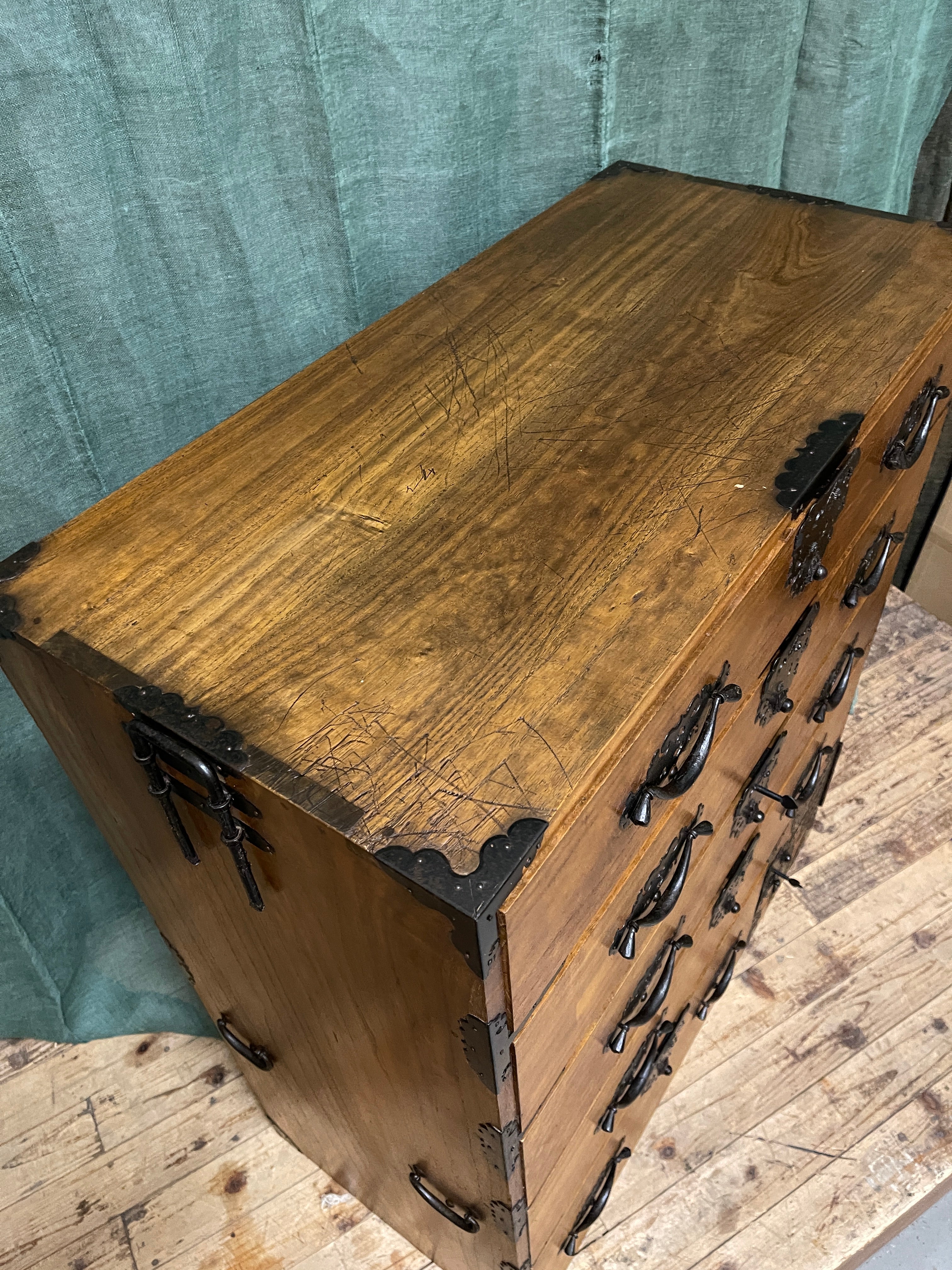 Japanese Kimono Chest of Drawers From Kanazawa - Paulownia | Meiji