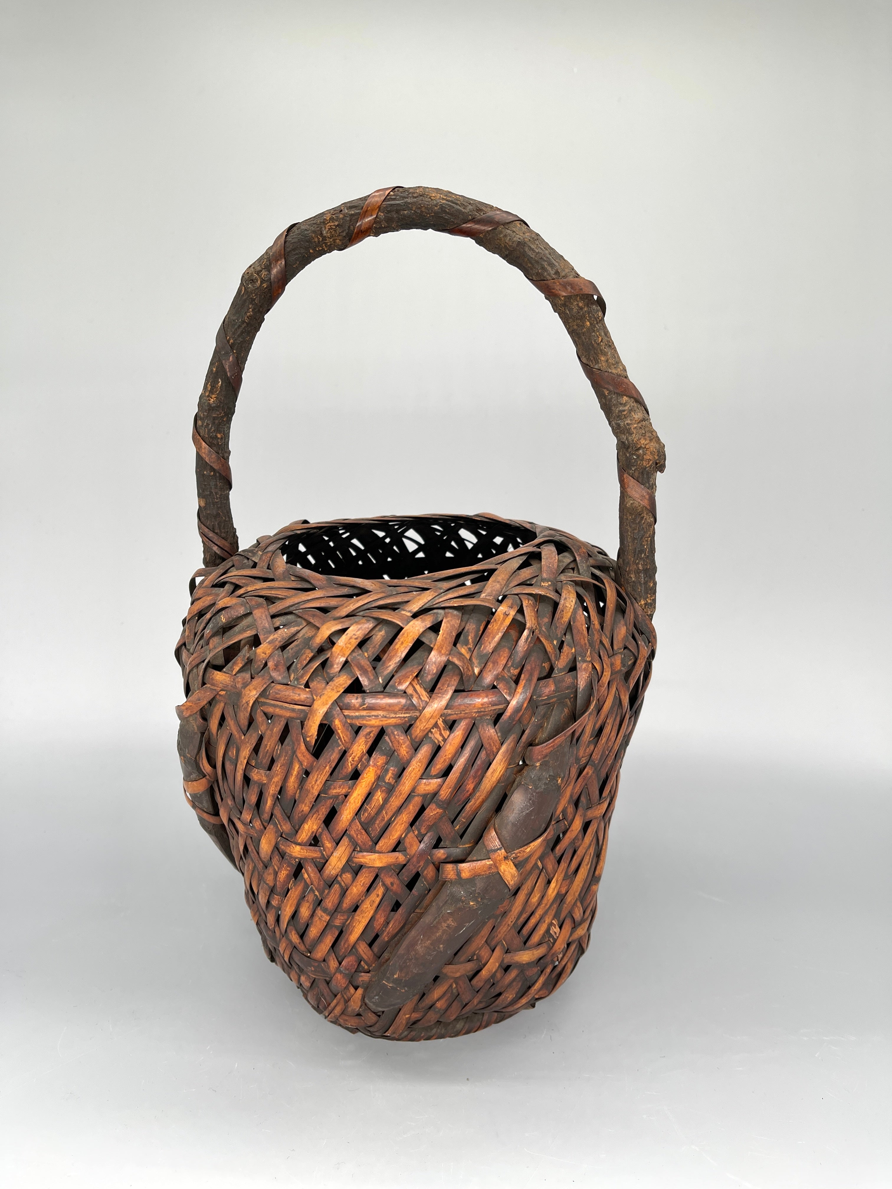 Vintage Japanese Woven Bamboo Ikebana Basket