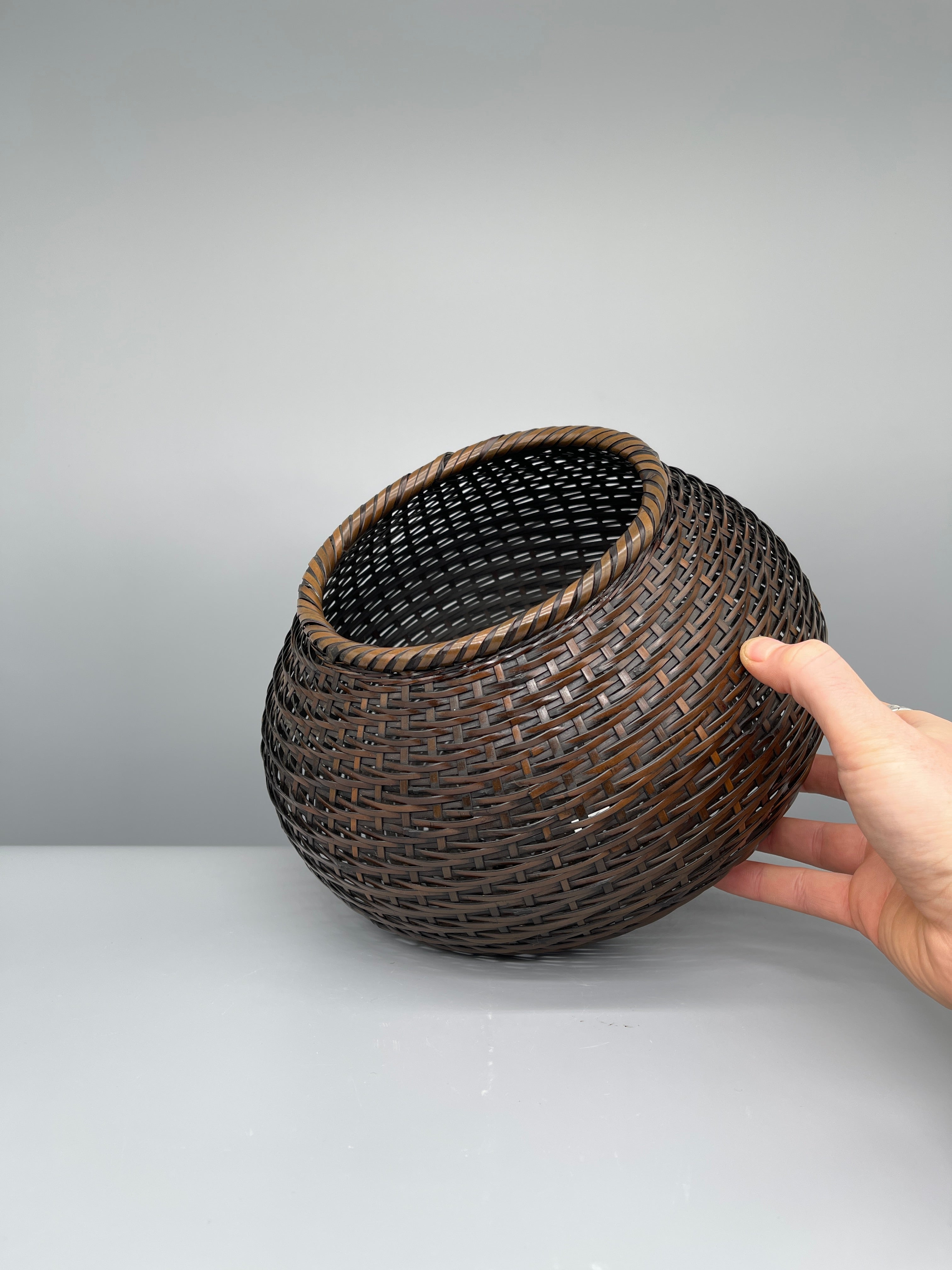Vintage Japanese Gozame-ami Style Ikebana Basket - Bamboo