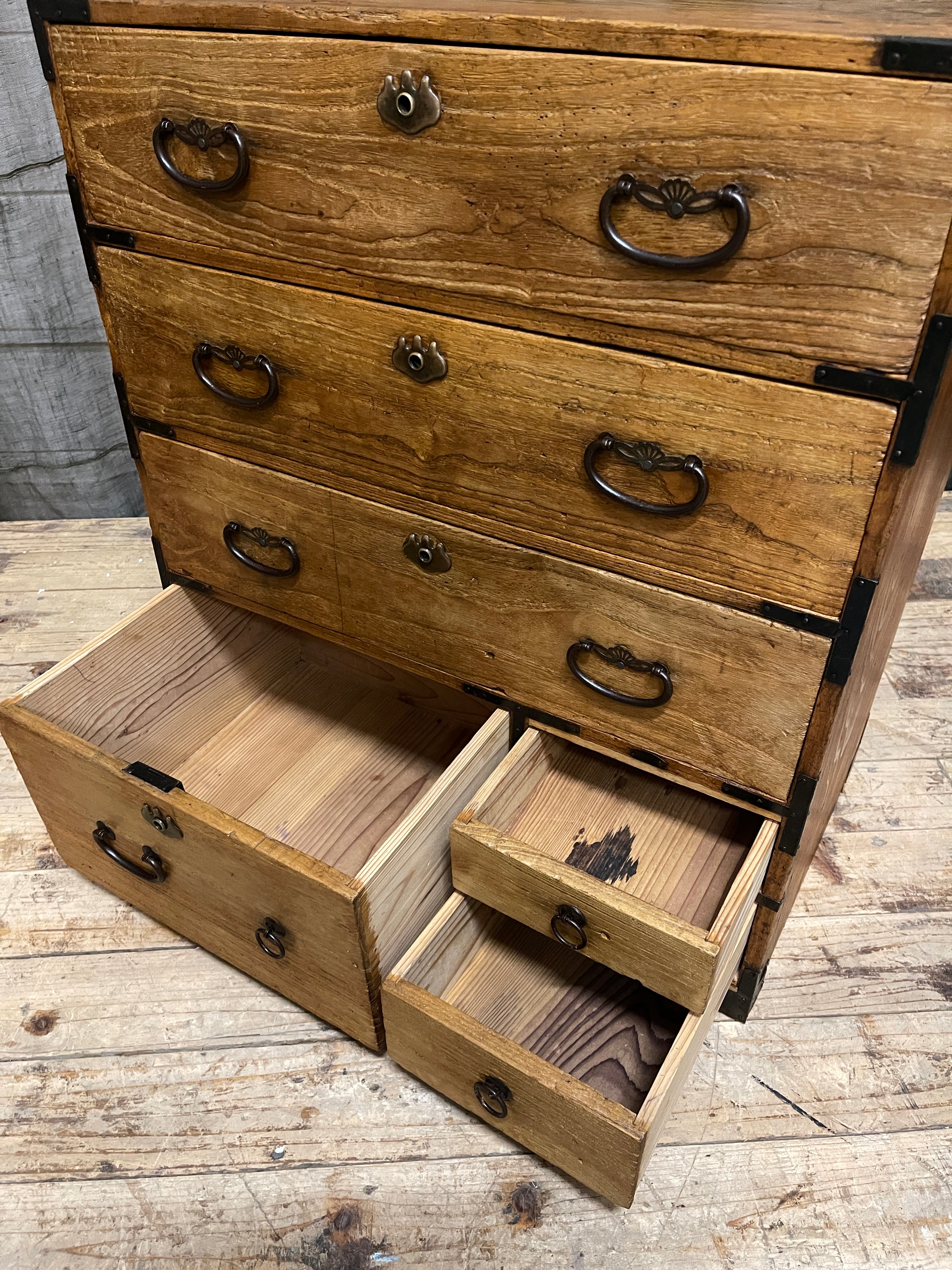 Ko Dansu, Japanese Side Cabinet - Paulownia & Cypress | Taisho