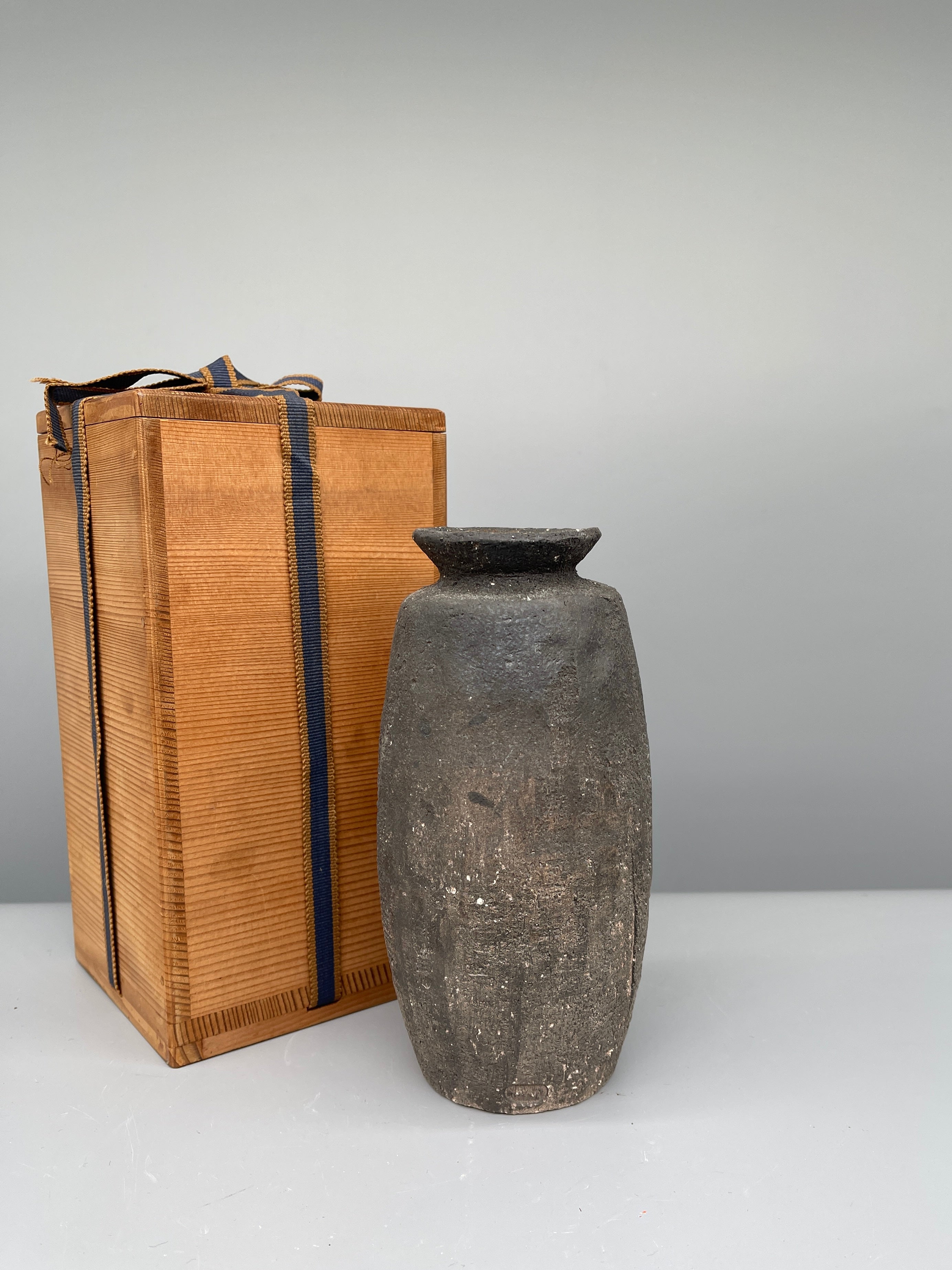 Vintage Japanese Vase - Kikko Ware