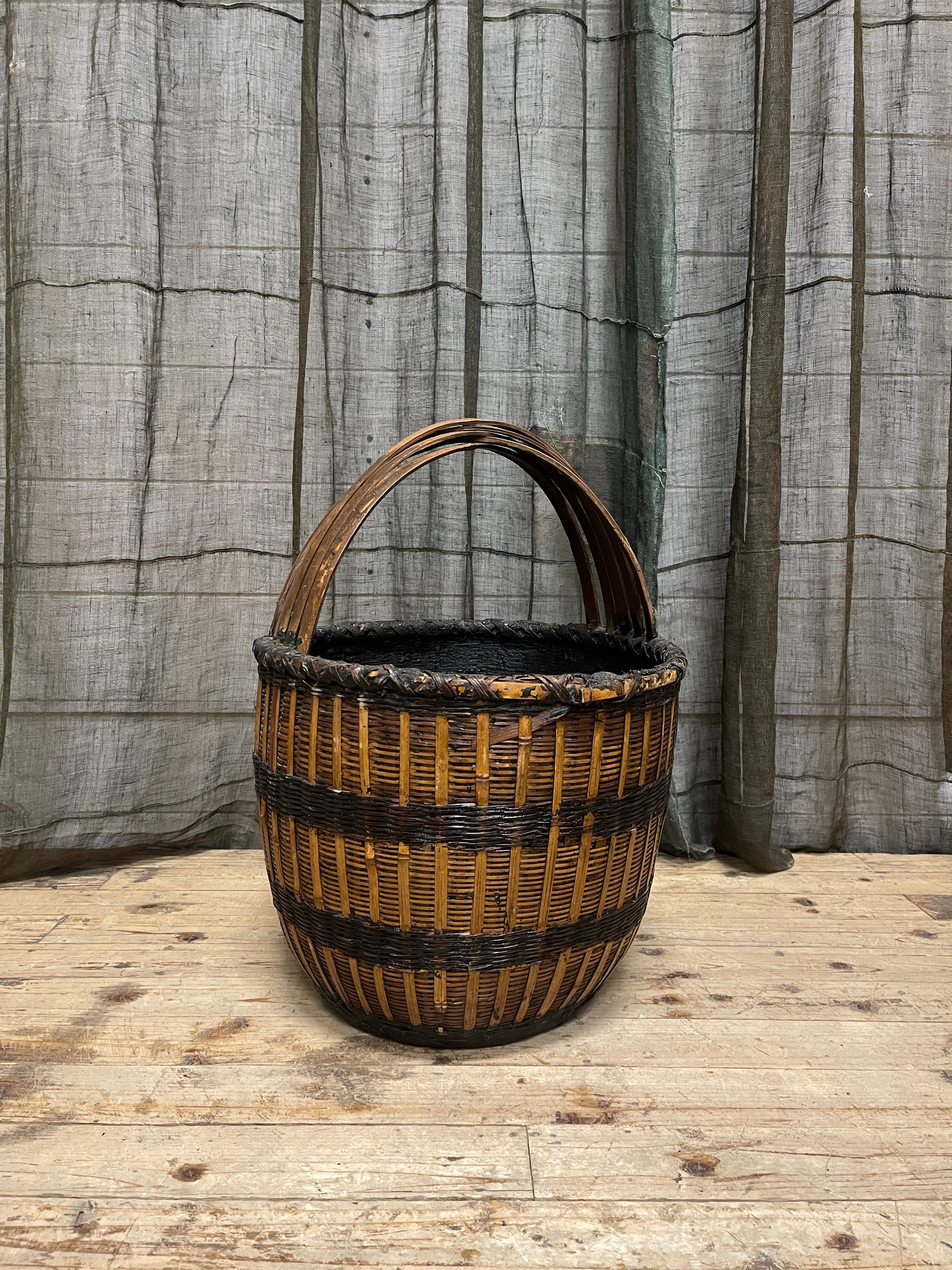Vintage Chinese Country Farm Basket - Bamboo