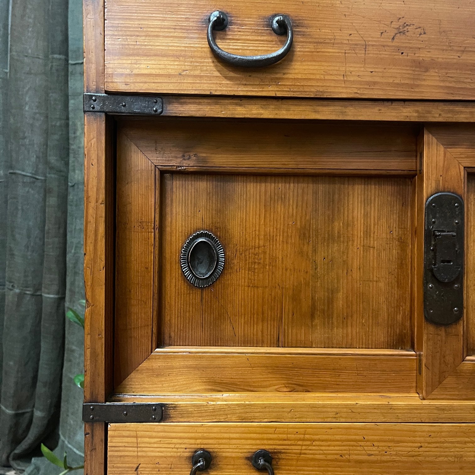 Japanese Choba Dansu, Osaka Style Merchant’s Chest – Cedar & Cypress | Meiji c.1890