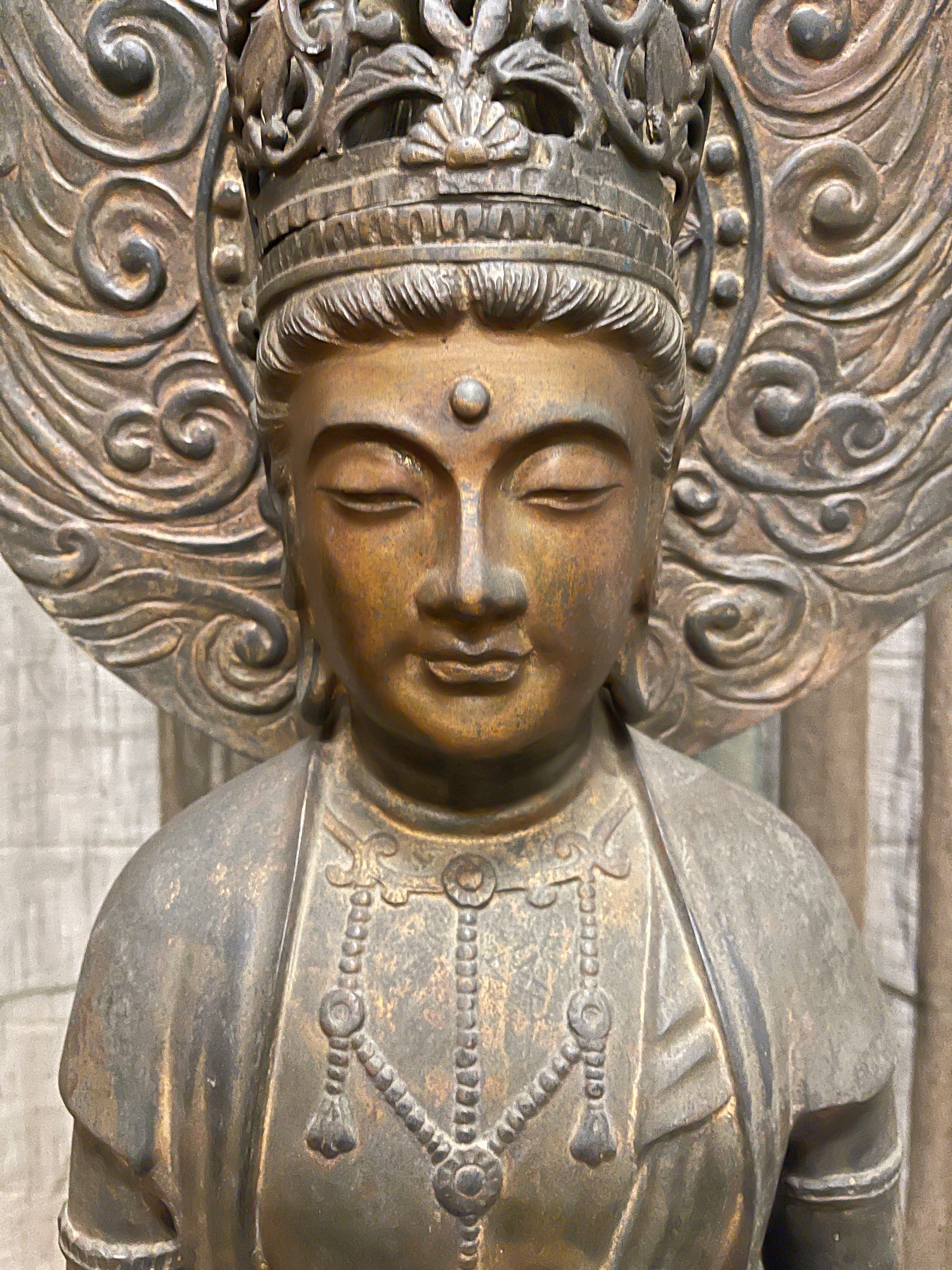 Vintage Japanese Kannon-Bosatsu Statue - Bronze | Mid-Century