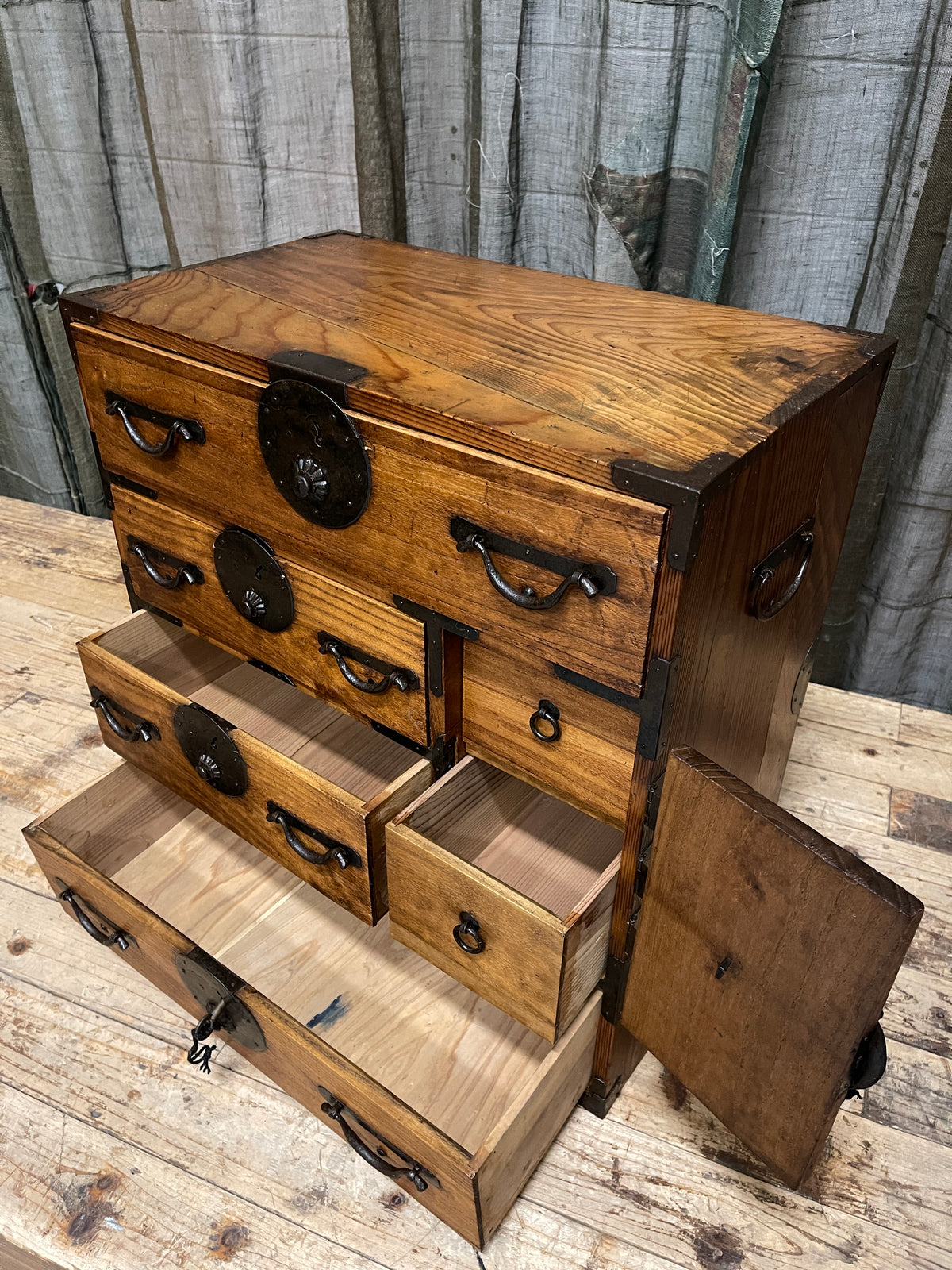 Ko Dansu, Antique Japanese Side Cabinet - Cedar & Paulownia