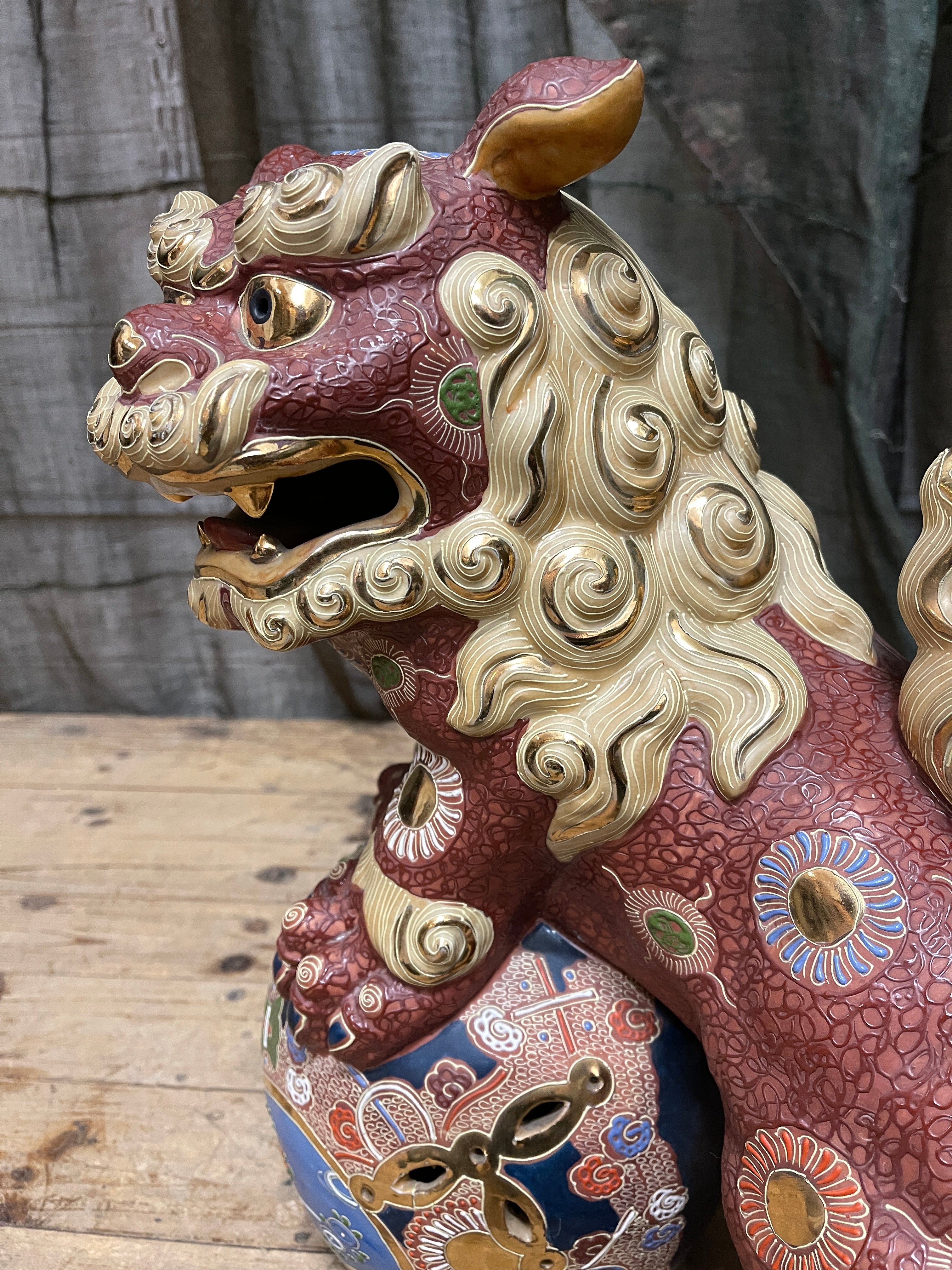 Vintage Japanese Kutani Porcelain Shi-Shi | c.1970