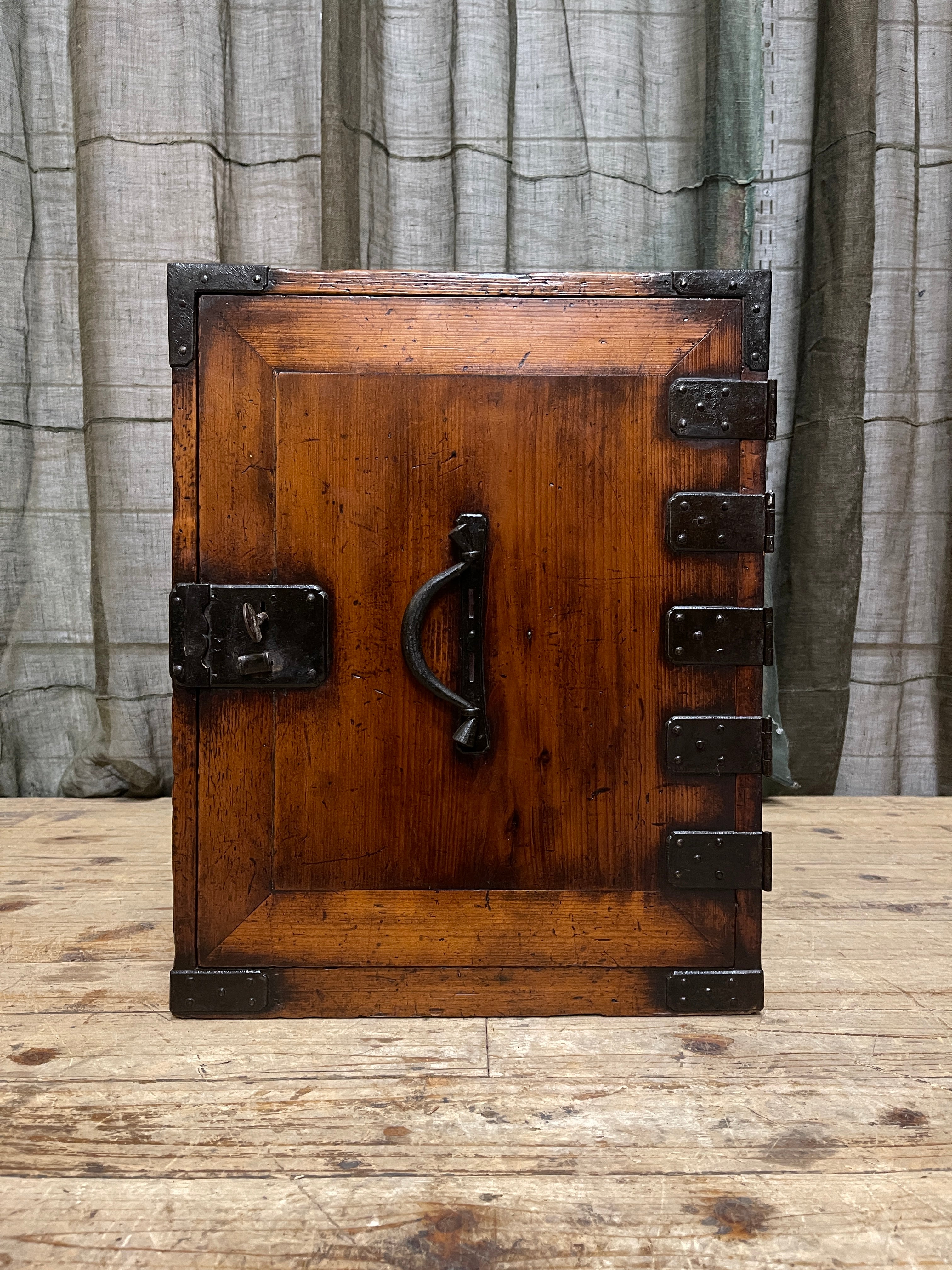 Funa Dansu, Japanese Ships Chest - Cypress | Meiji