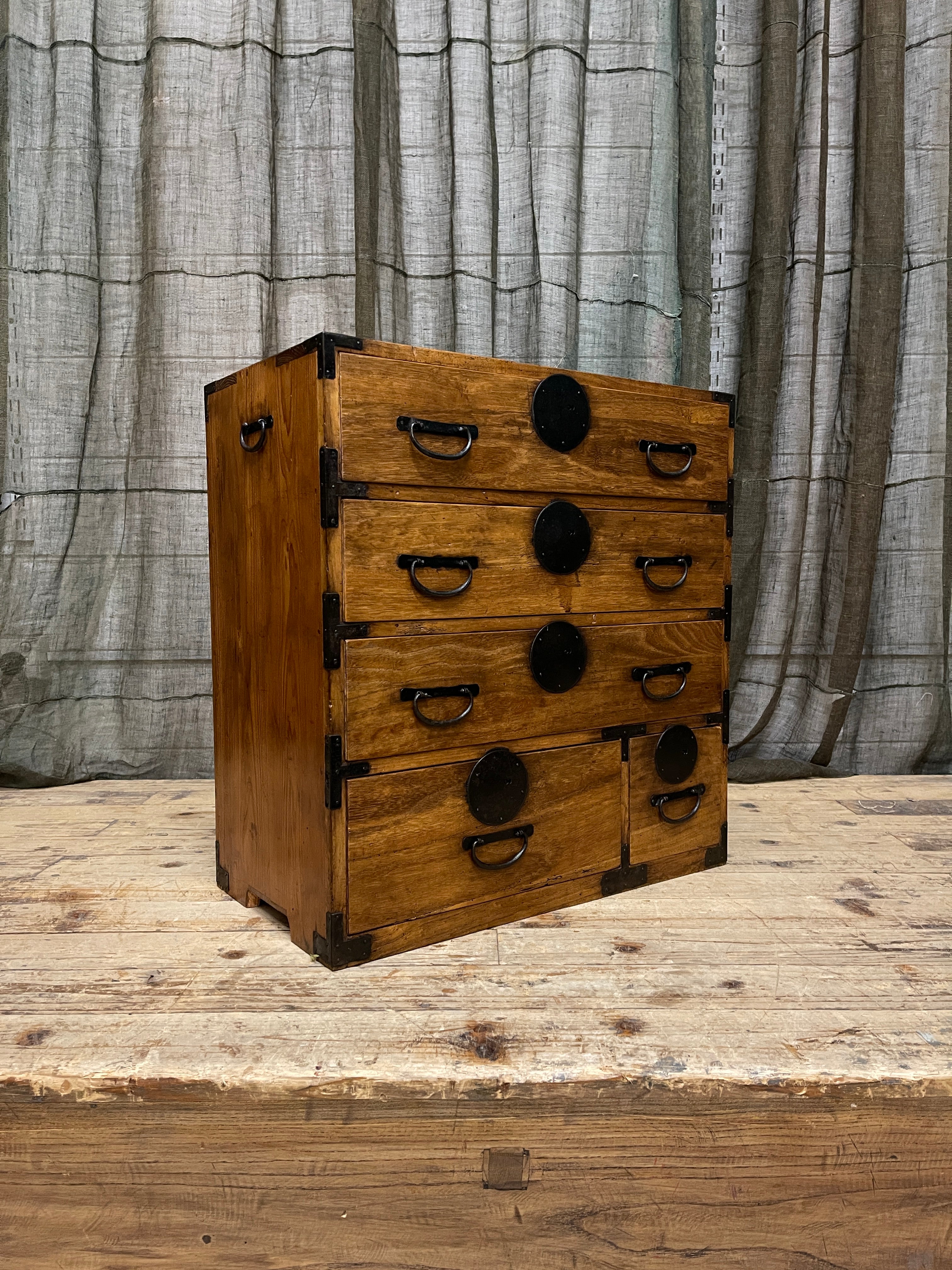 Ko Dansu, Japanese Side Cabinet - Paulownia & Cedar | Taisho