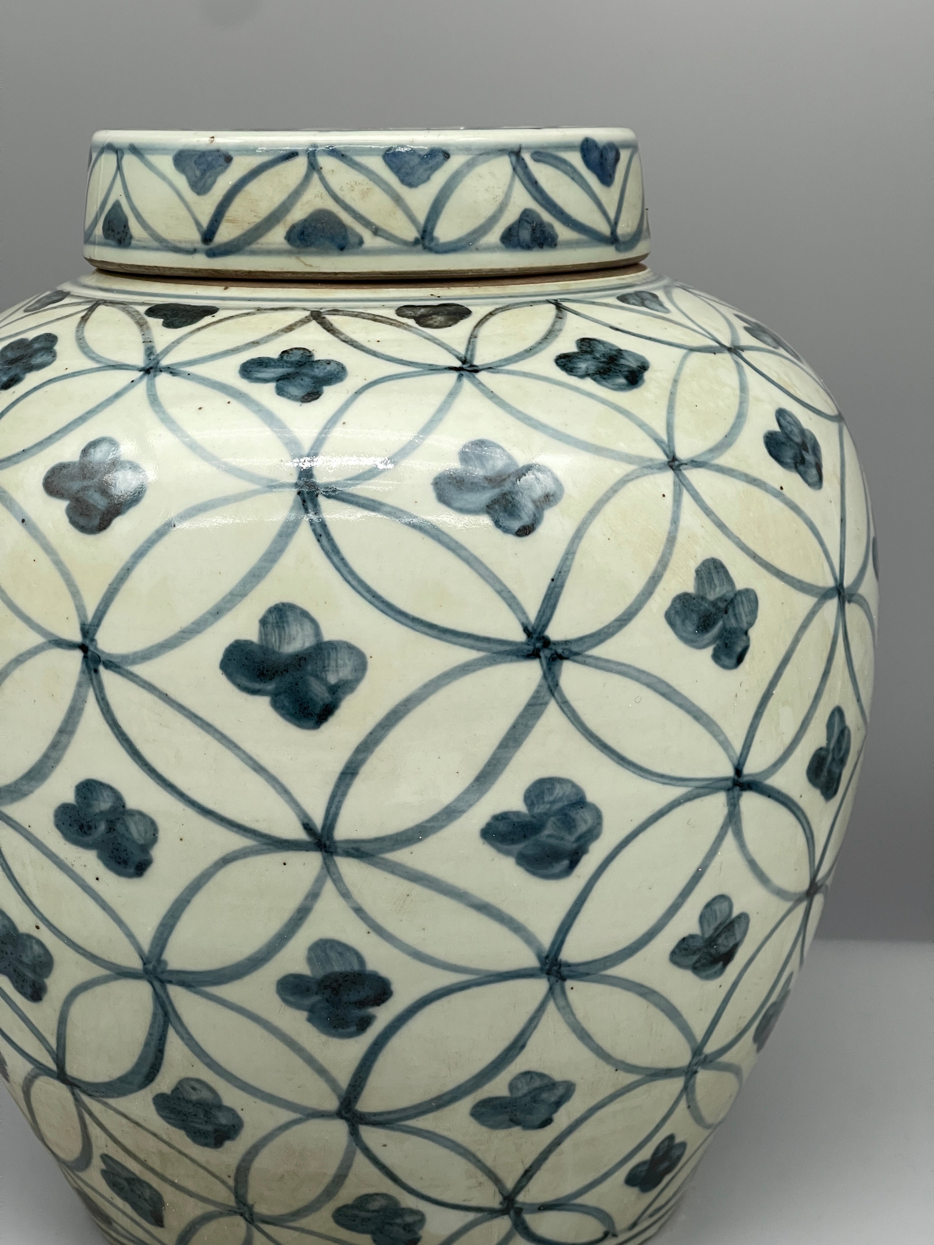 Chinese Porcelain Ming Jar