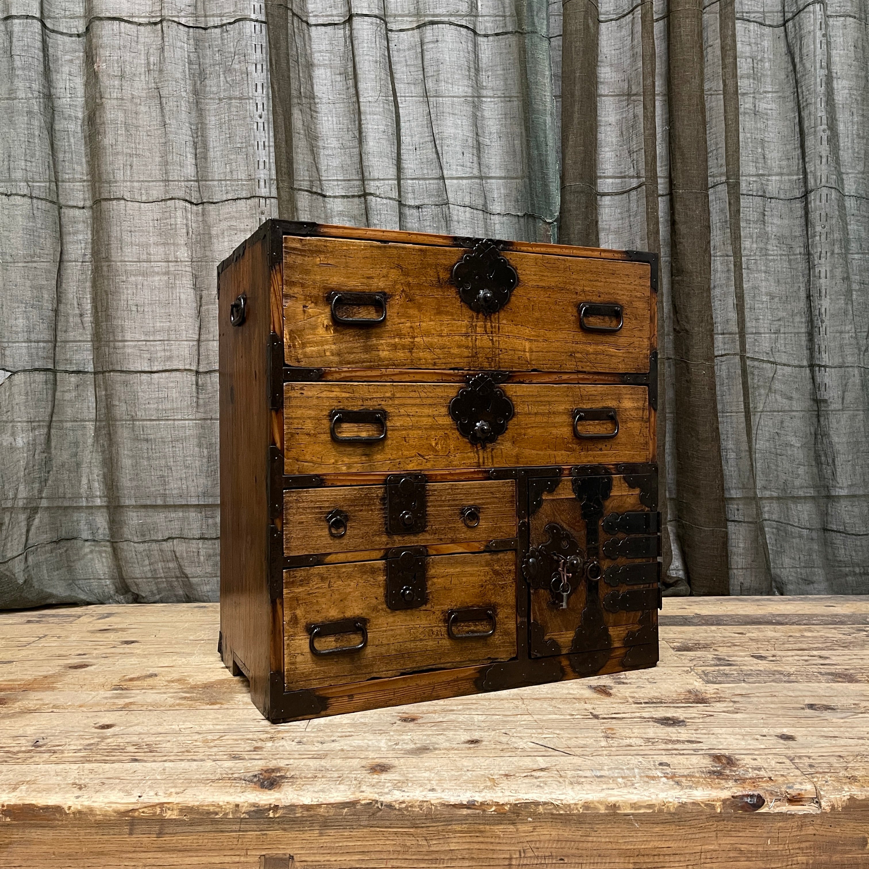 Ko Dansu, Japanese Side Cabinet - Paulownia & Cedar | Meiji