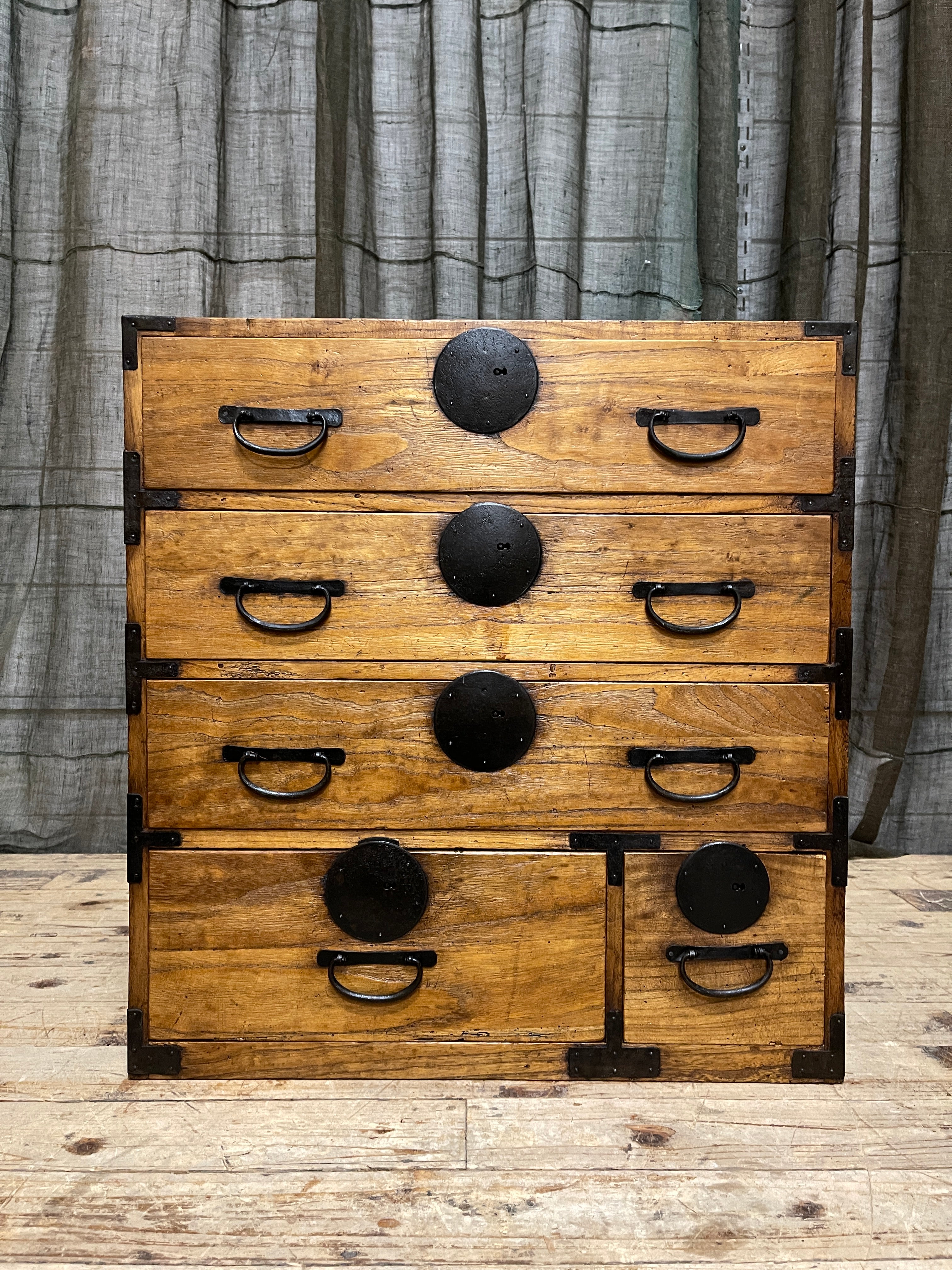 Ko Dansu, Japanese Side Cabinet - Paulownia & Cedar | Taisho