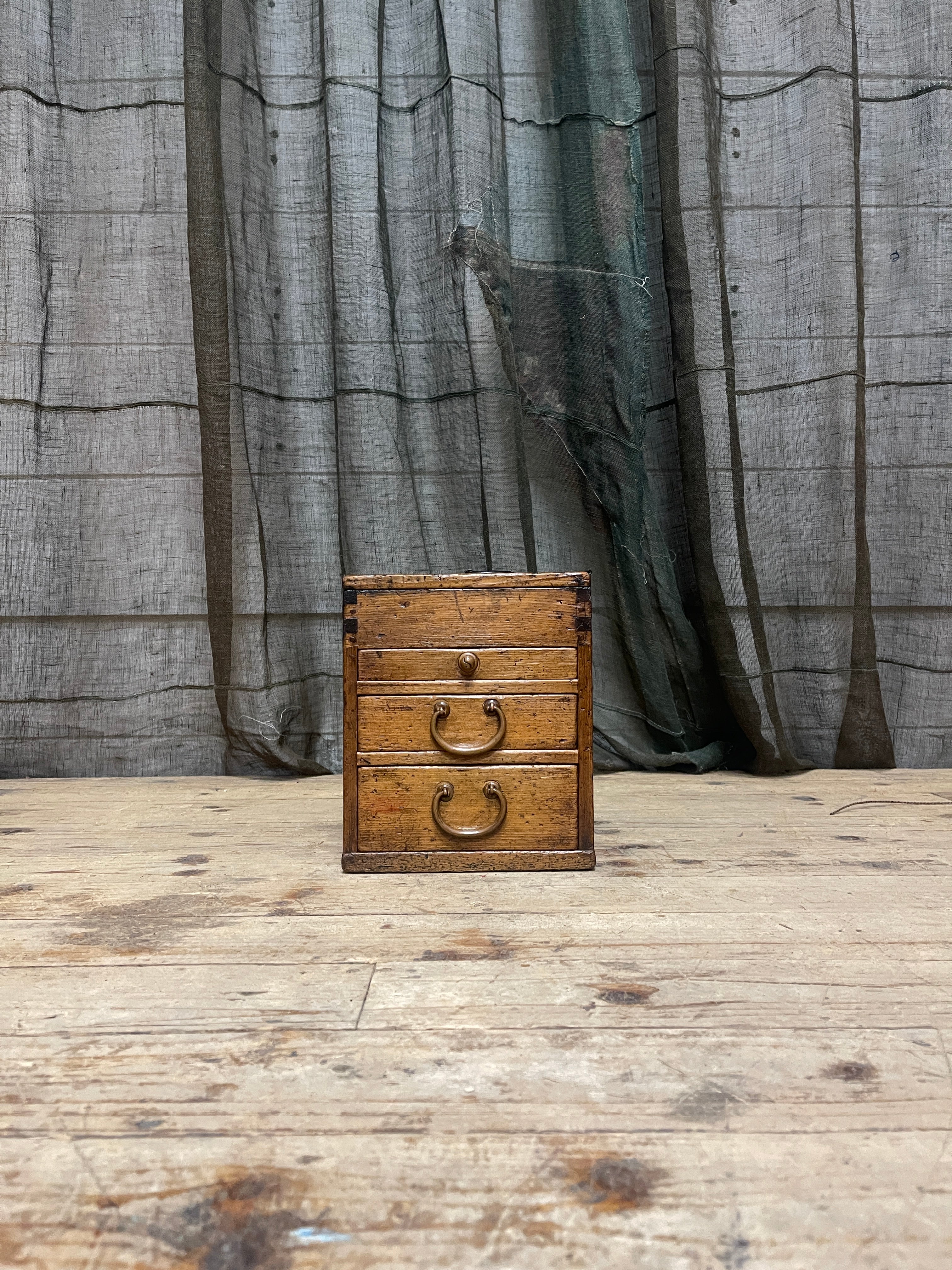 Antique Signed Japanese Suzuri Bako, Calligraphy Box - Cypress | Taisho, 1914
