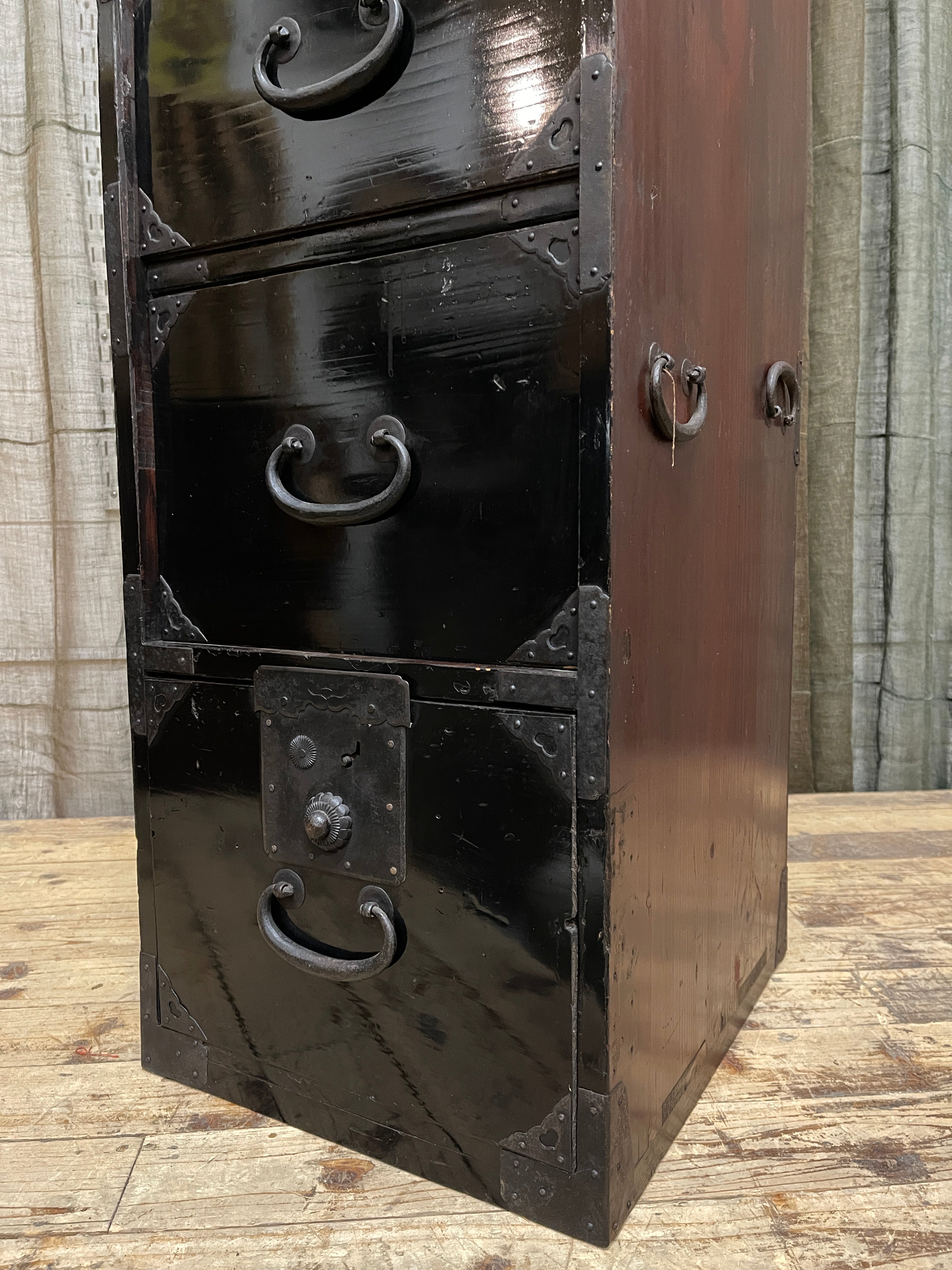 Japanese Lacquered Chest From Yamagata - Cypress | Meiji