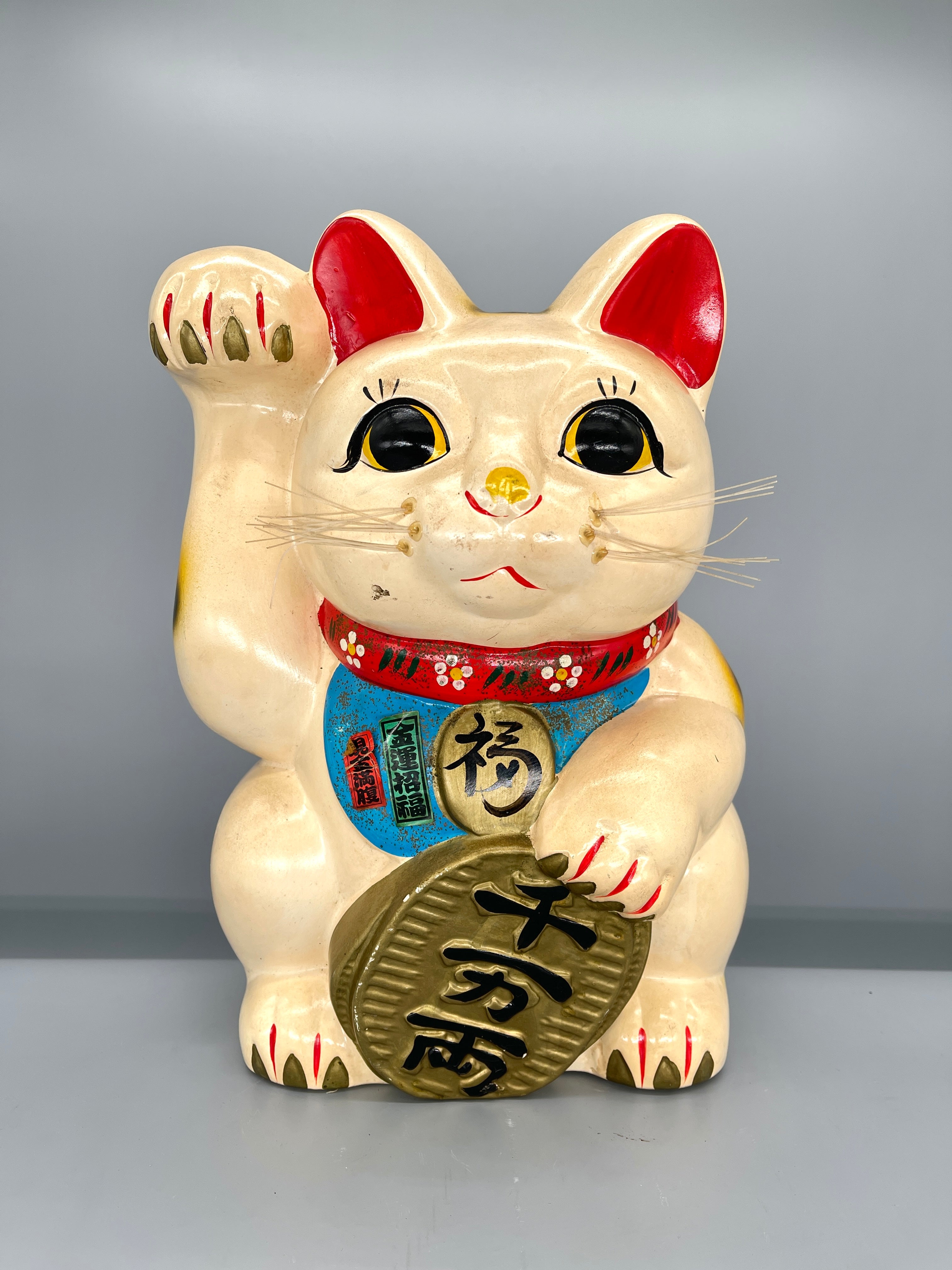 Vintage Japanese White Ceramic Maneki Neko | c.1970