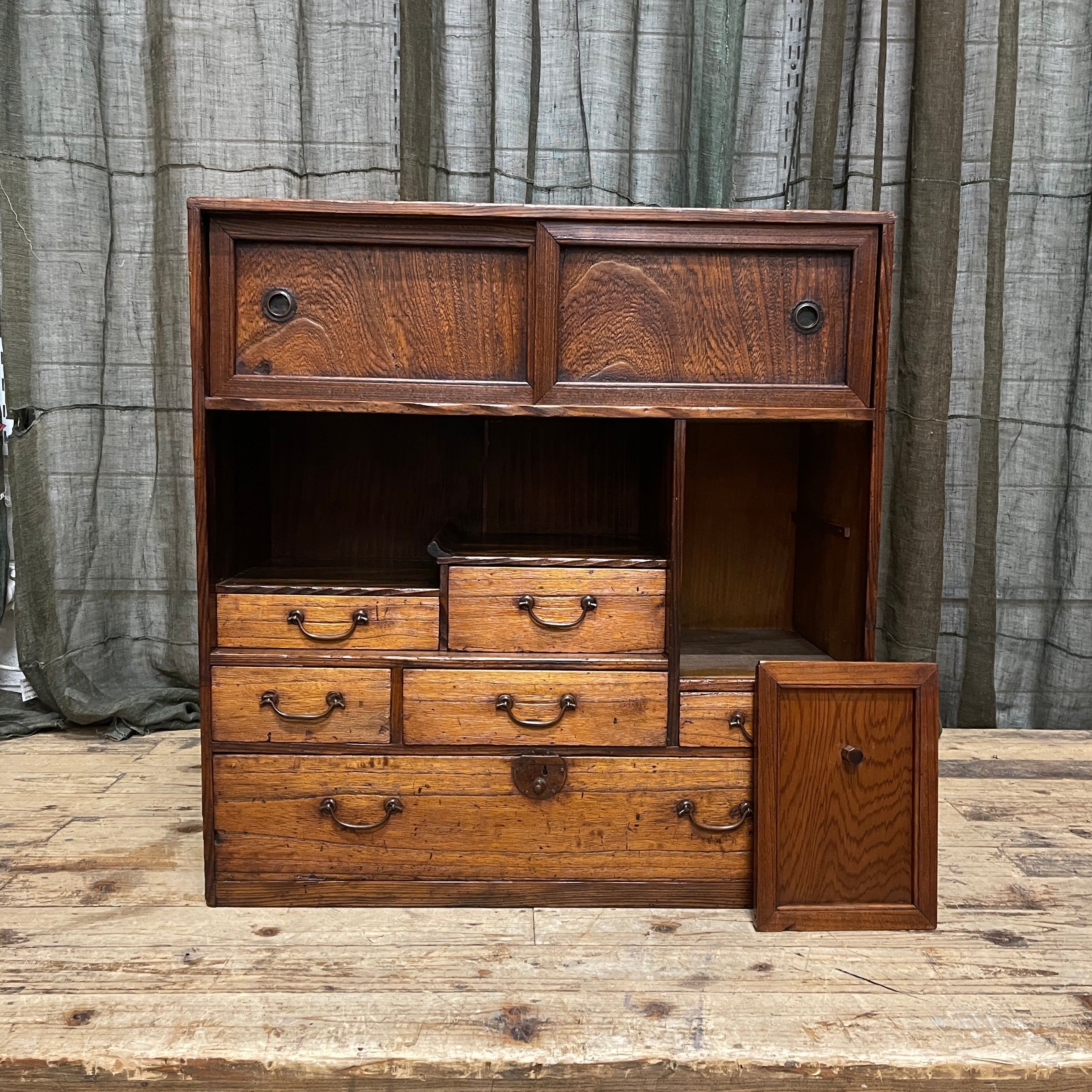 Cha Dansu, Japanese Tea Cabinet - Paulownia & Cedar | 1920's