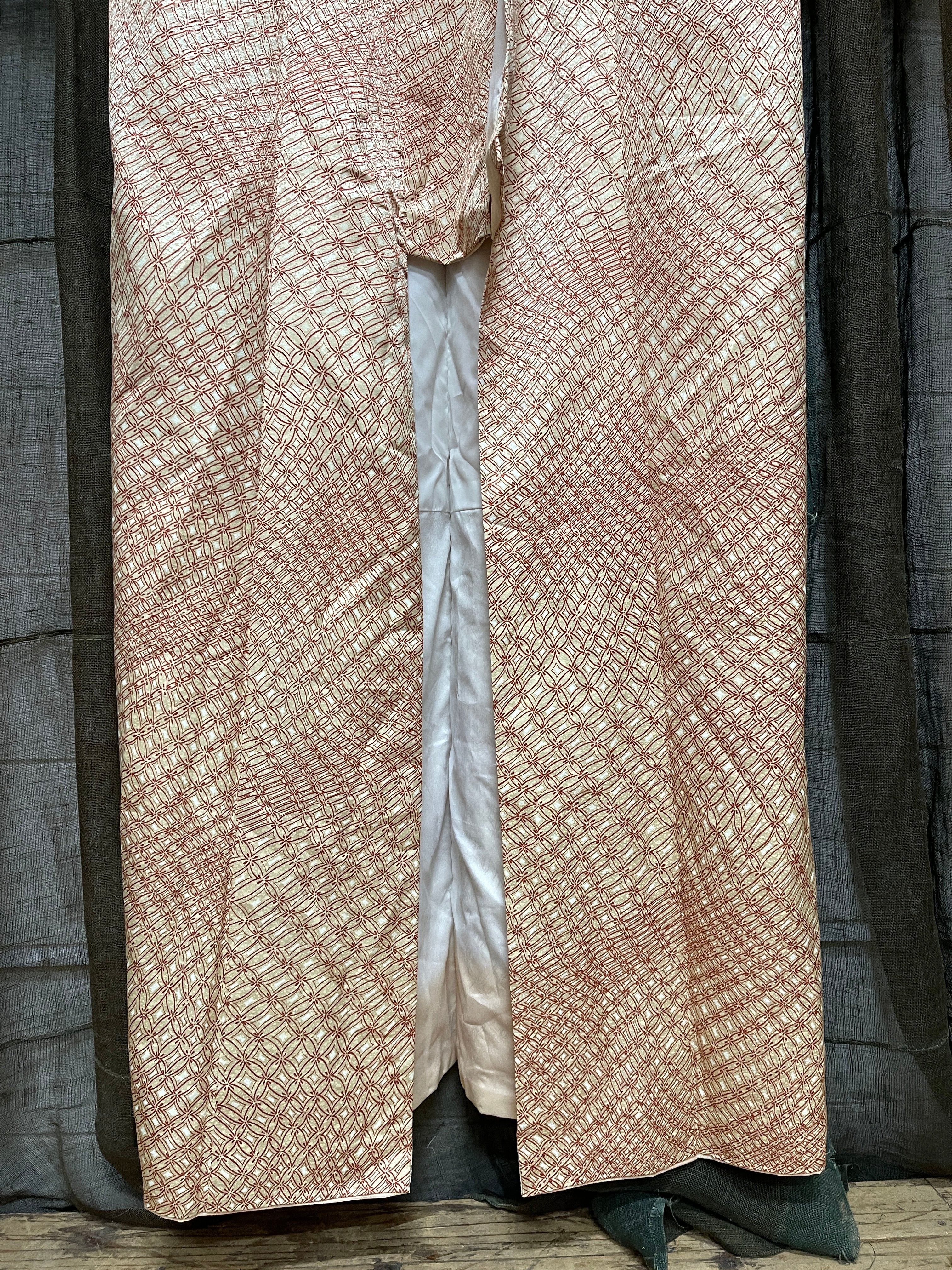 Vintage Japanese Kimono | Geometric Lattice Pattern