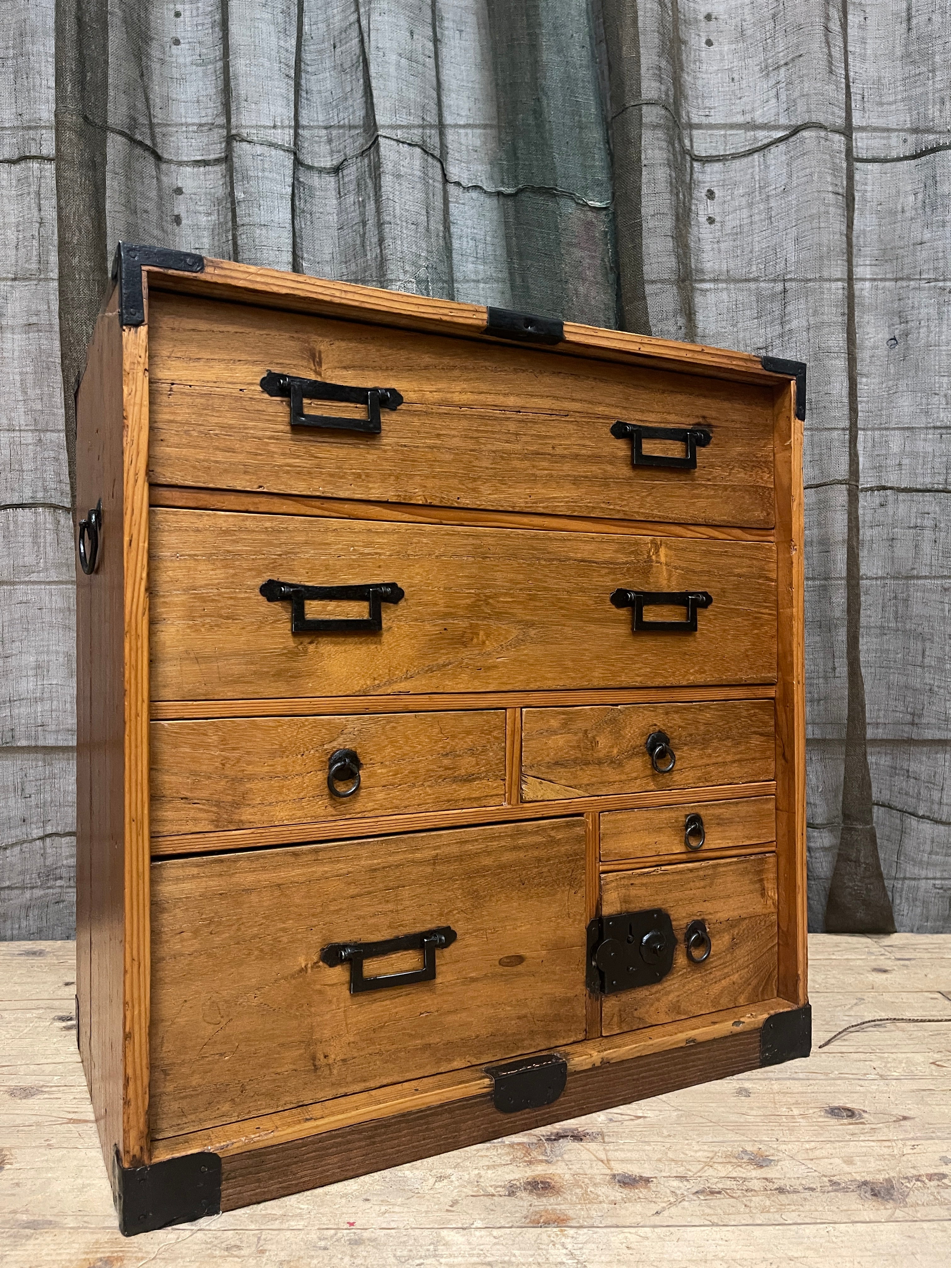 Ko Dansu, Japanese Side Cabinet - Cypress & Paulownia | Taisho, 1920's