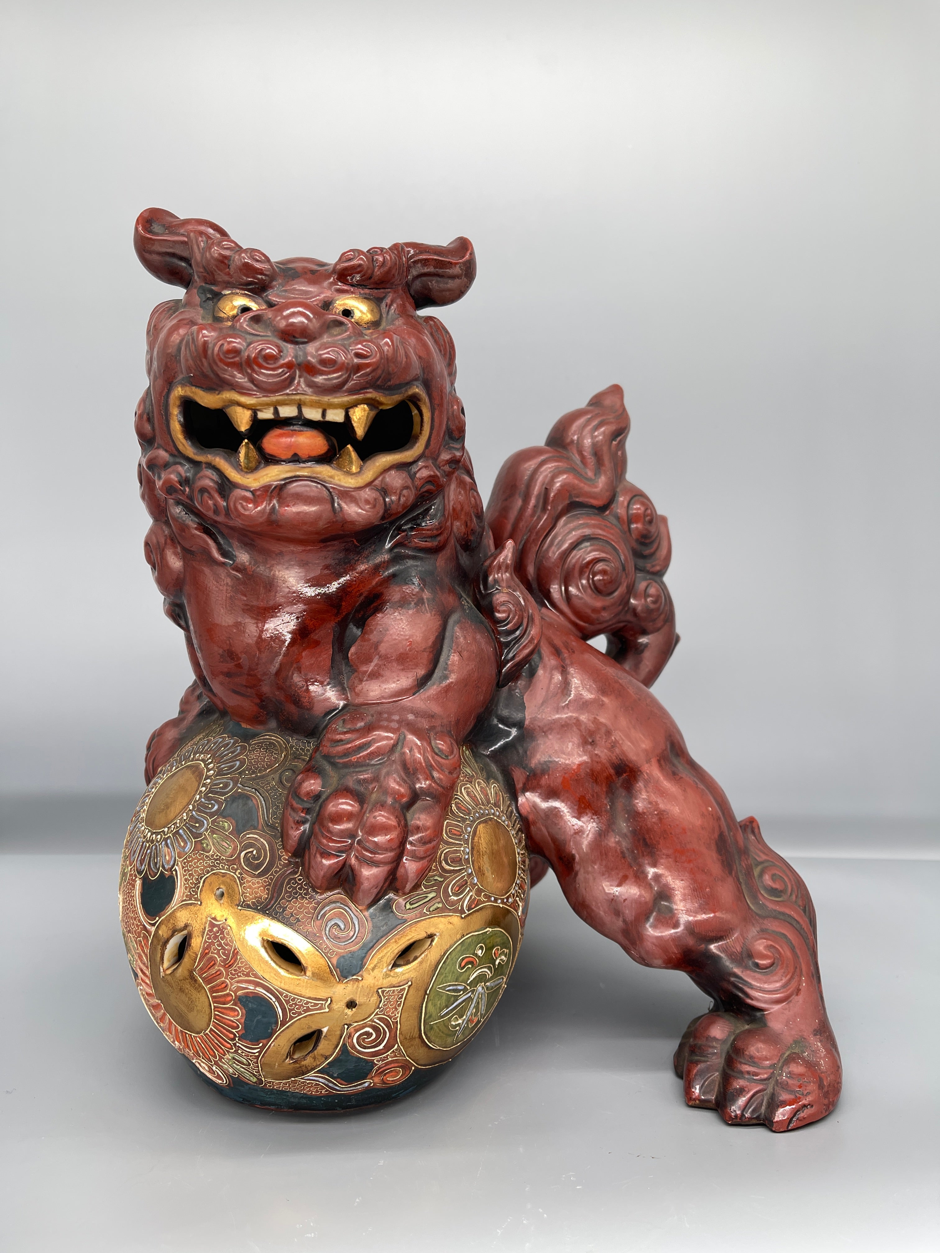 Vintage Japanese Kutani Porcelain Shi-Shi | c.1970