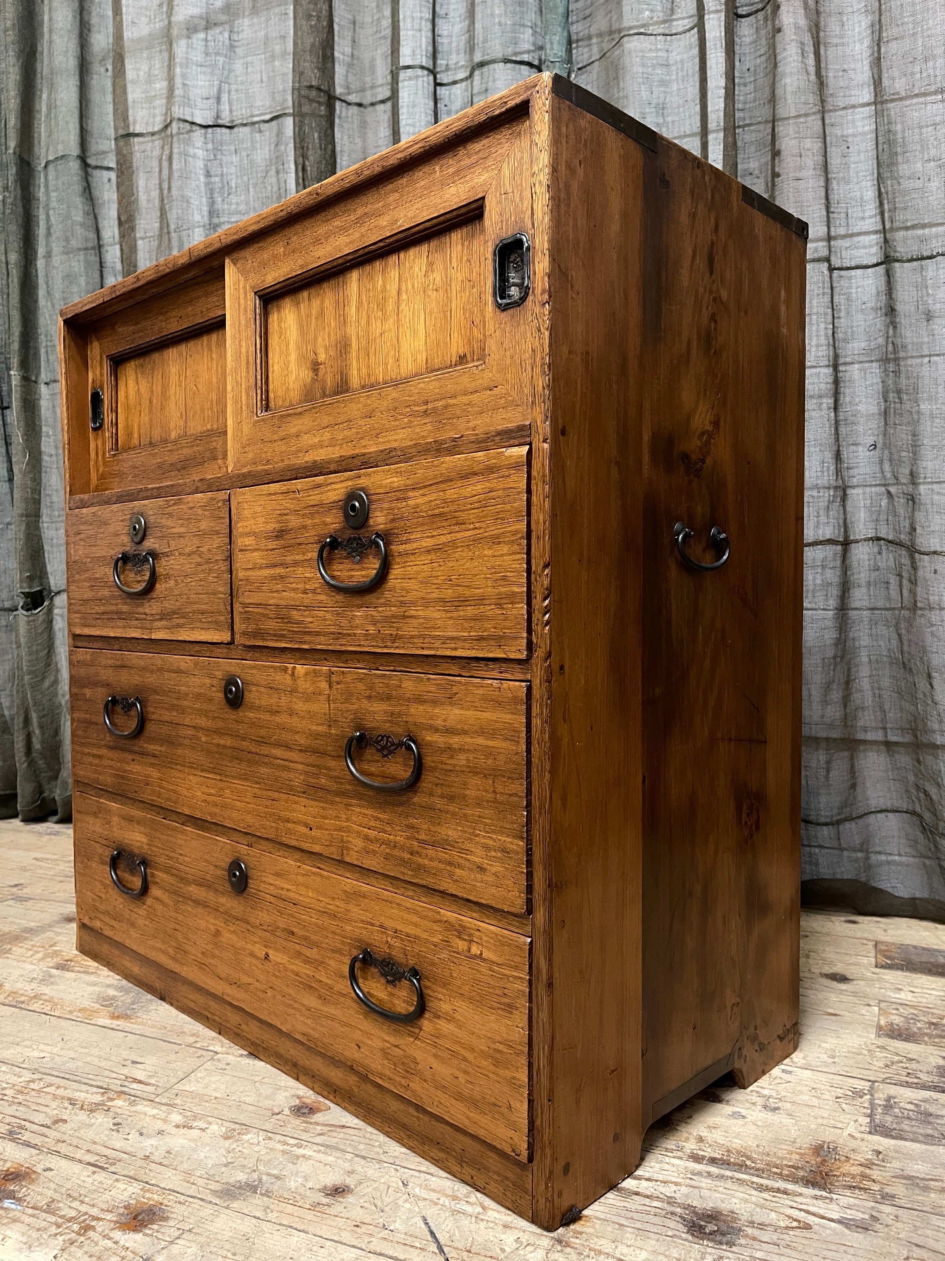 Japanese Storage Cabinet - Cypress & Paulownia | Taisho