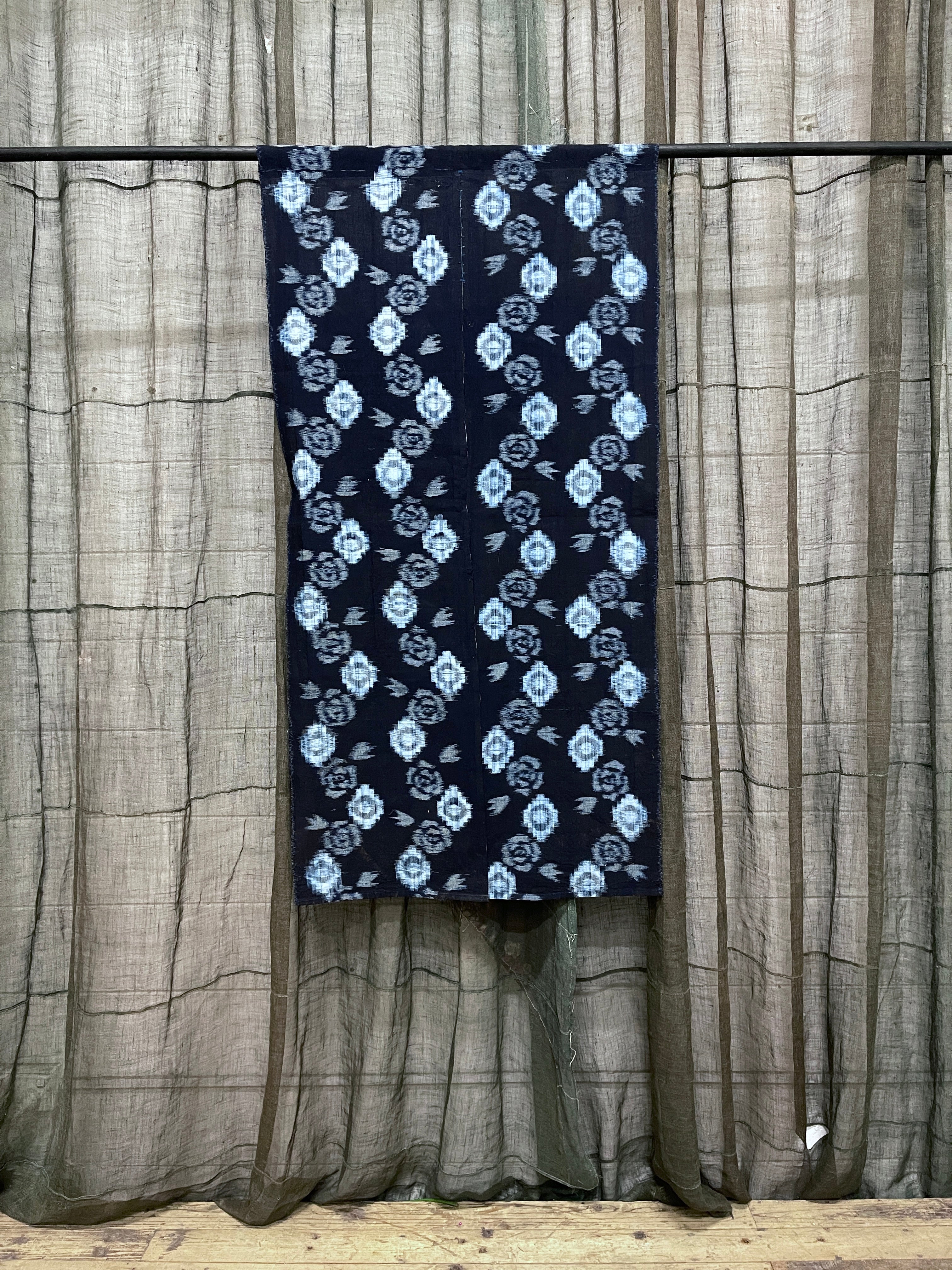 Vintage Japanese Noren - Dark Navy Cotton | Rose Motif