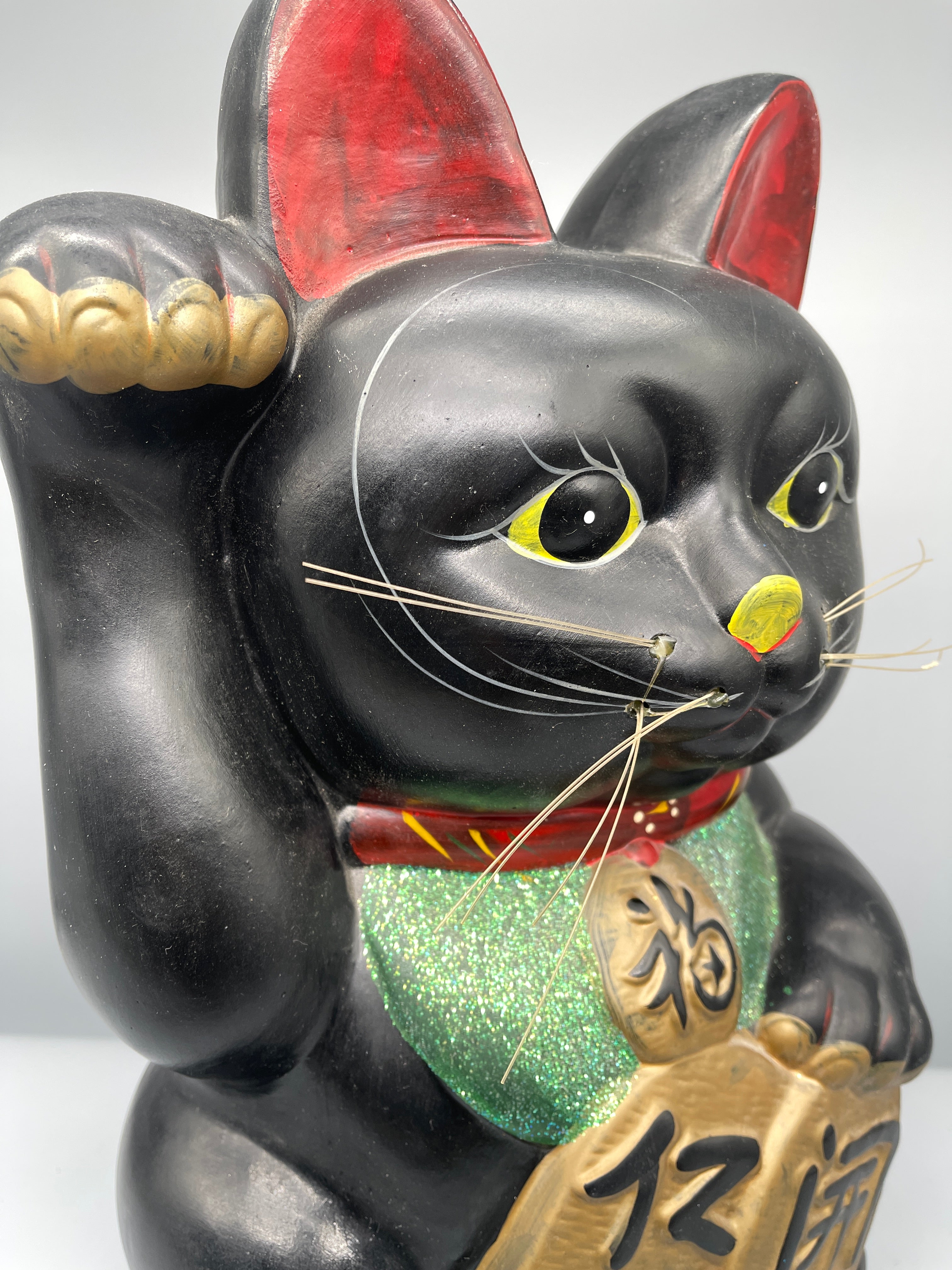 Vintage Japanese Black Ceramic Maneki Neko | c.1970