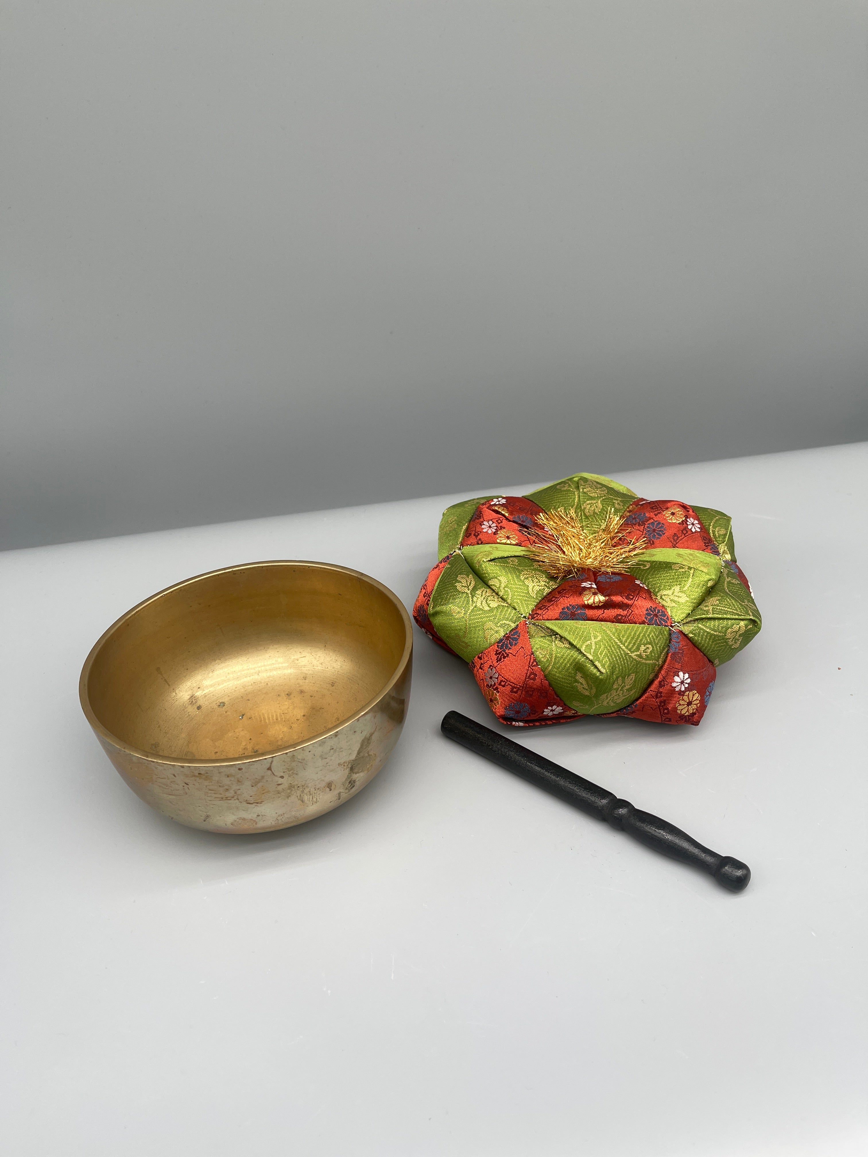 Vintage Japanese Orin, Singing Bowl