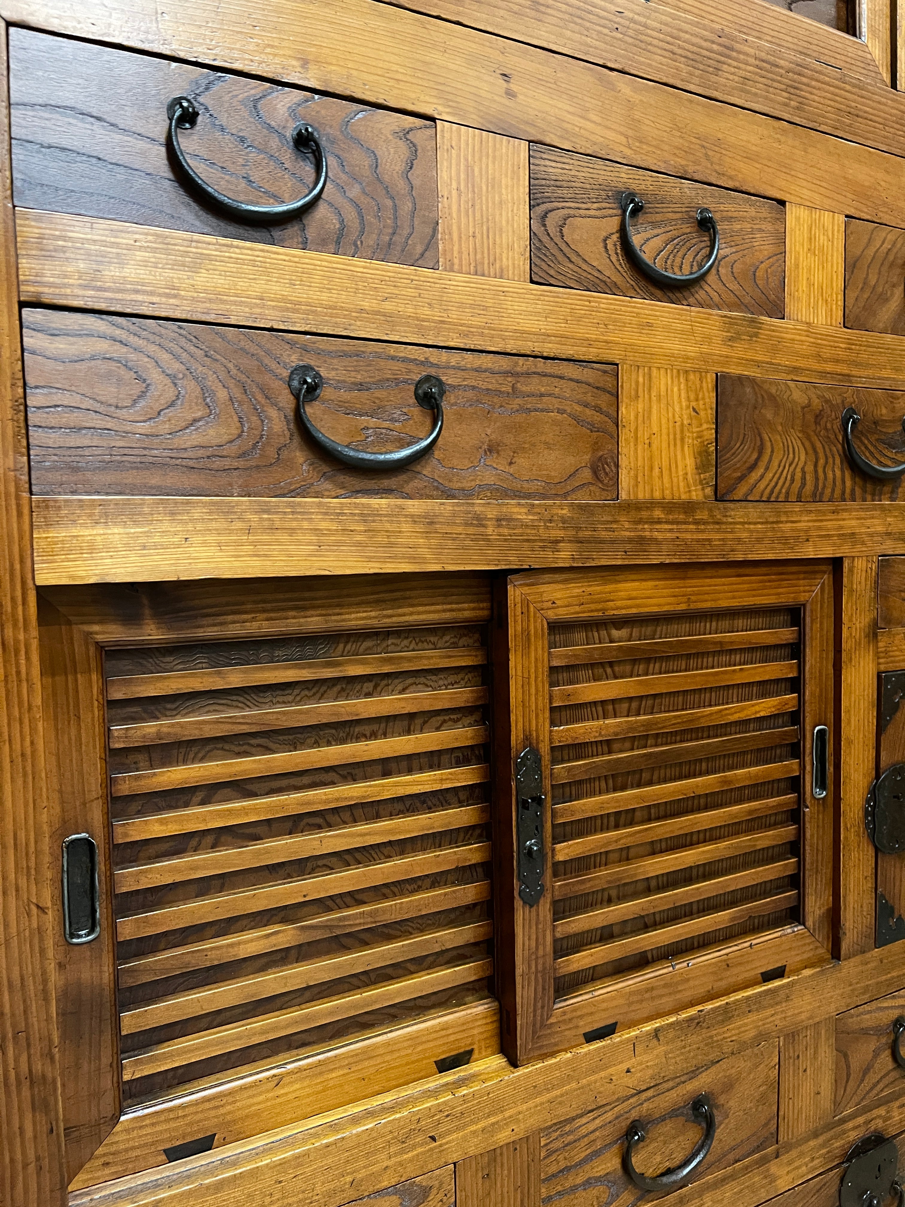 Japanese Mizuya, Kitchen Cabinet - Cedar & Cypress & Elm | Meiji