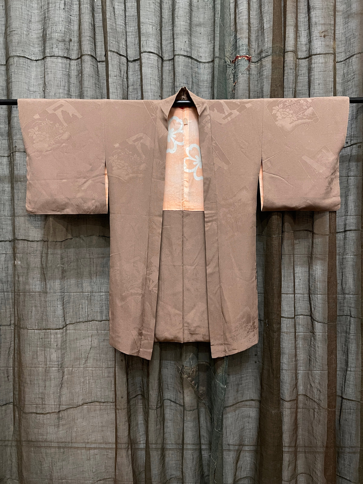 Vintage Japanese Silk Haori Beige with Salmon Lining