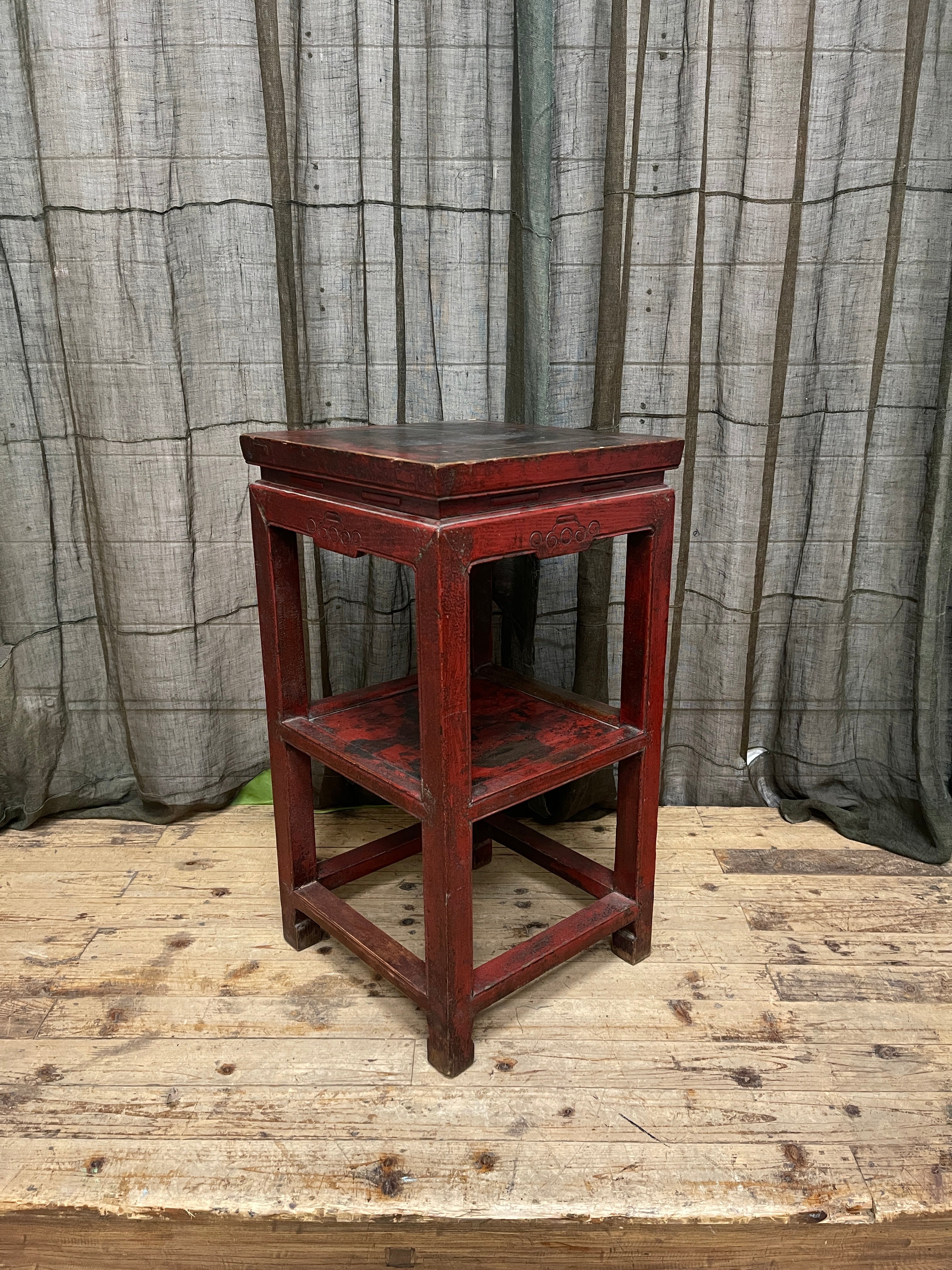 Chinese Red Flower Stand