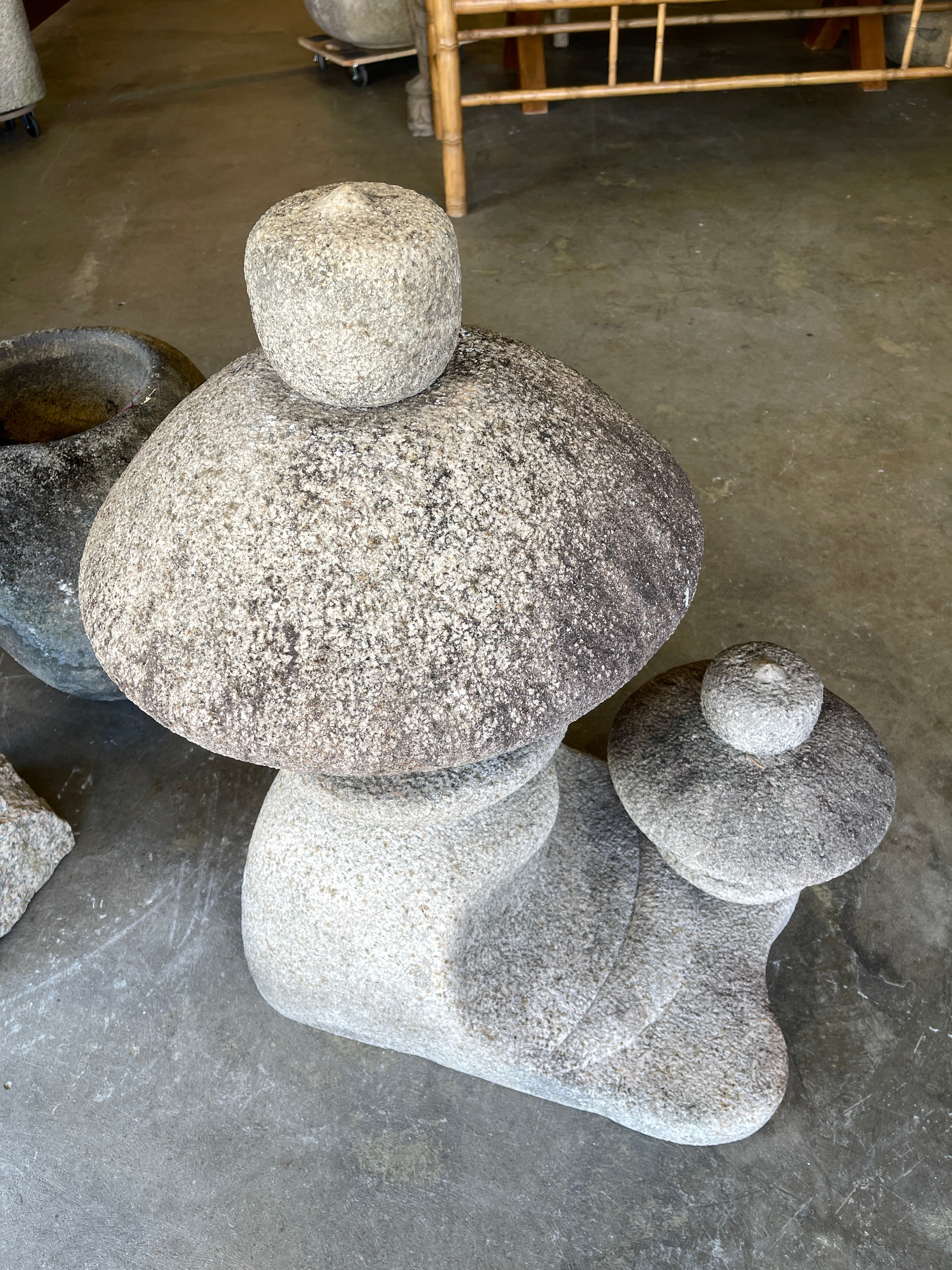 Japanese Oyako Style Garden Lantern - Granite | Showa