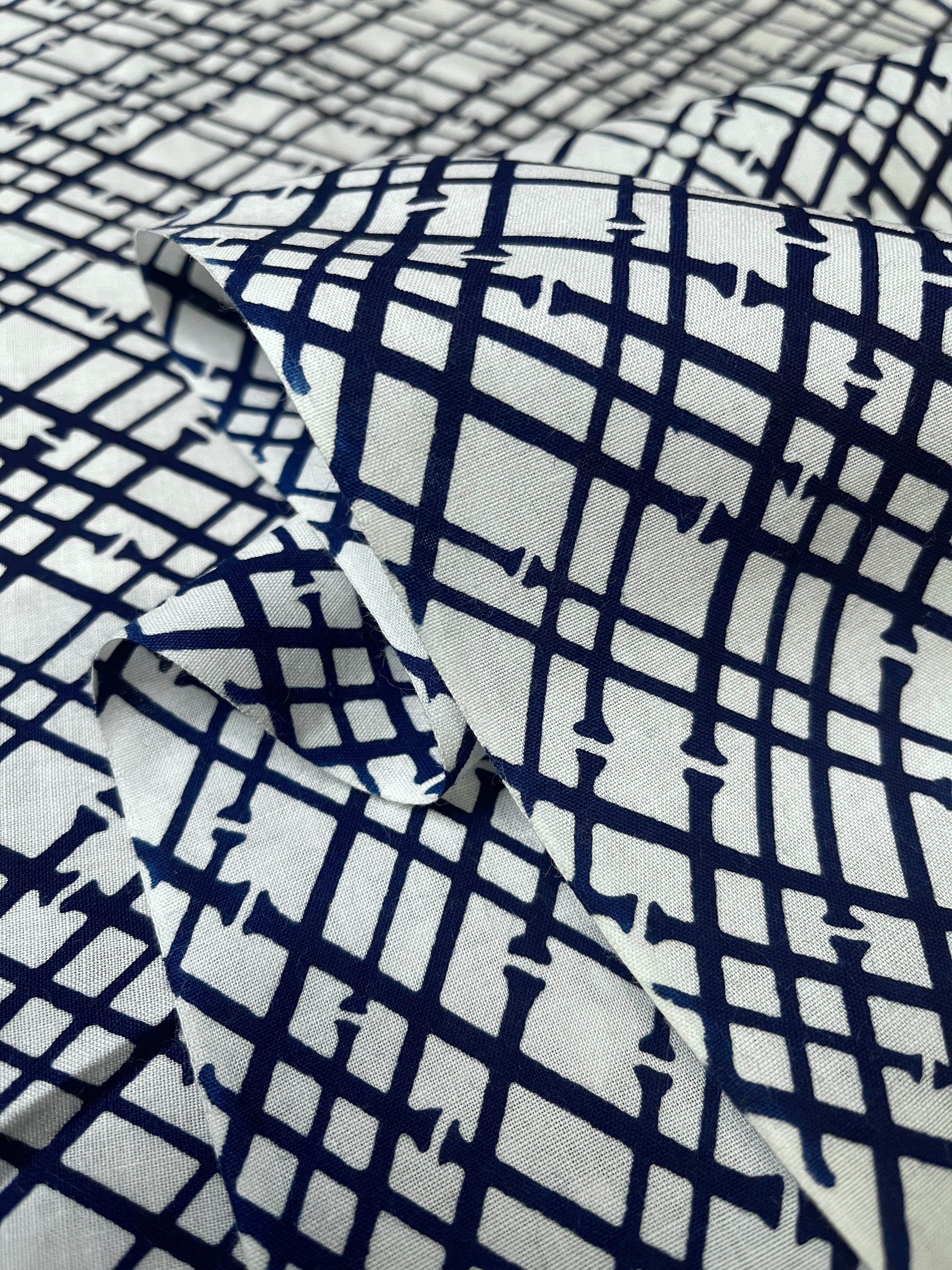 Japanese Yukata Cotton Fabric, Indigo & White