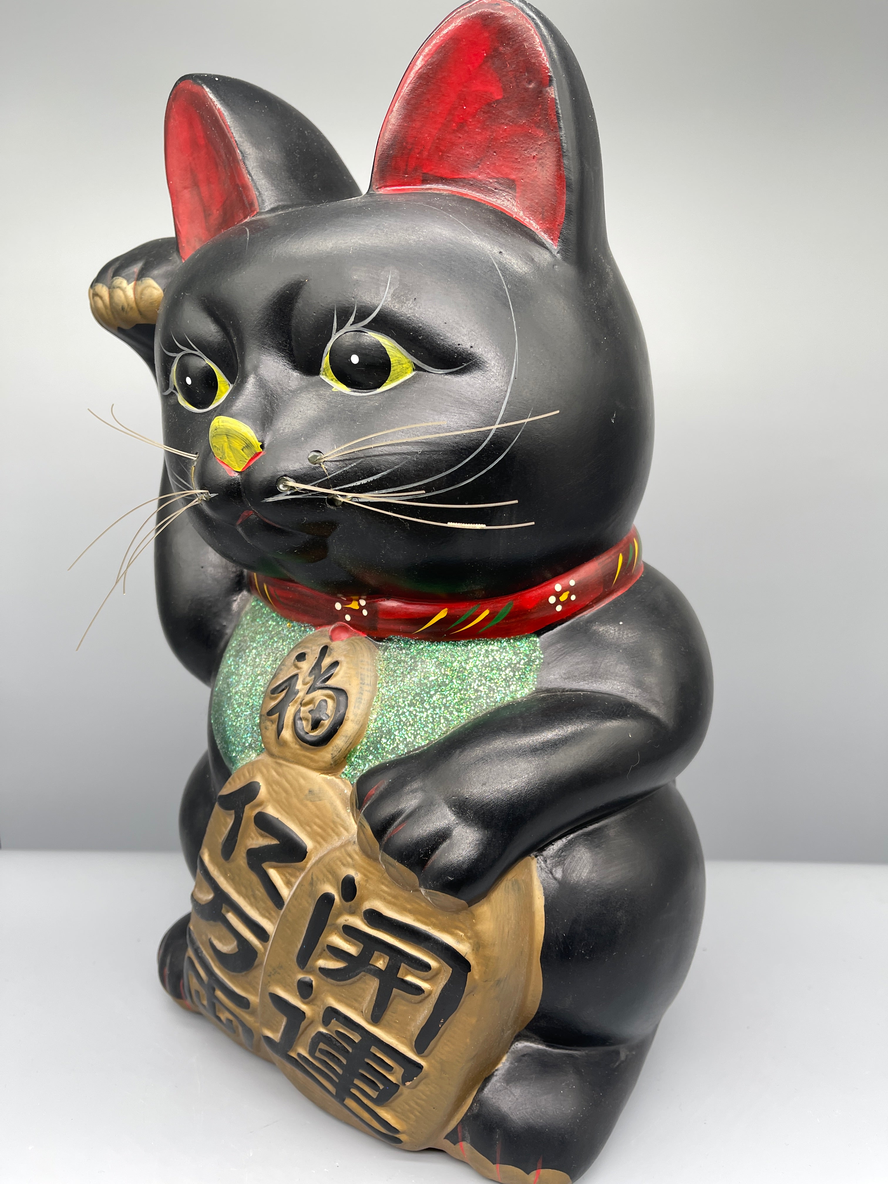 Vintage Japanese Black Ceramic Maneki Neko | c.1970